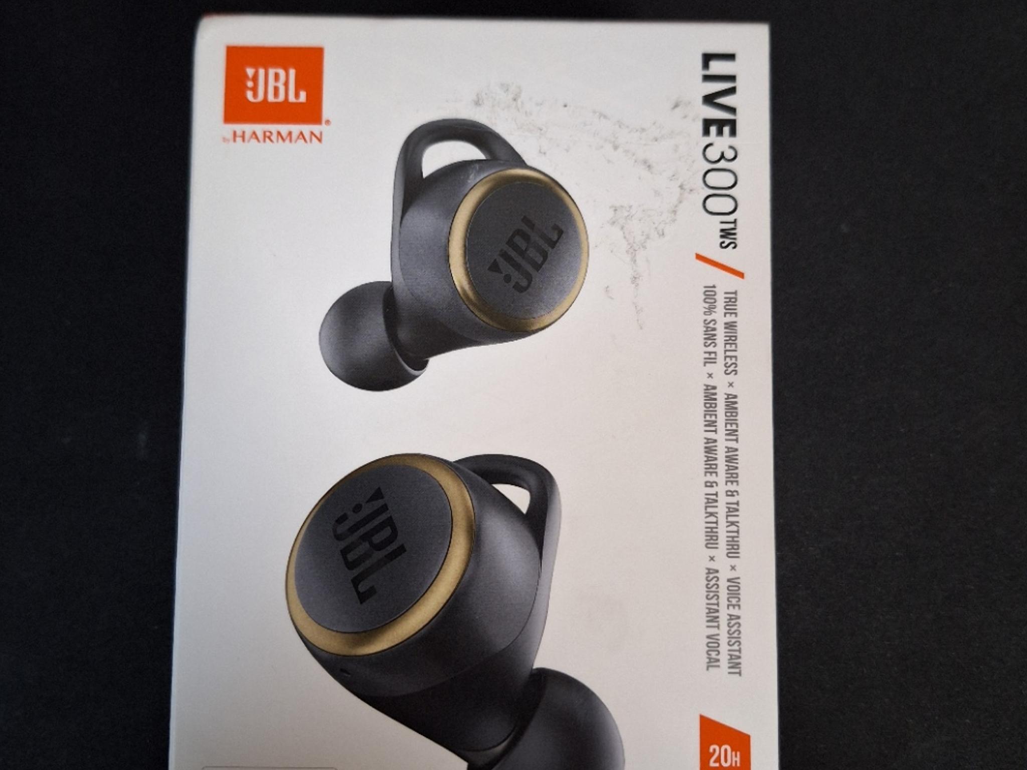 JBL LIVE 300TWS Earbuds