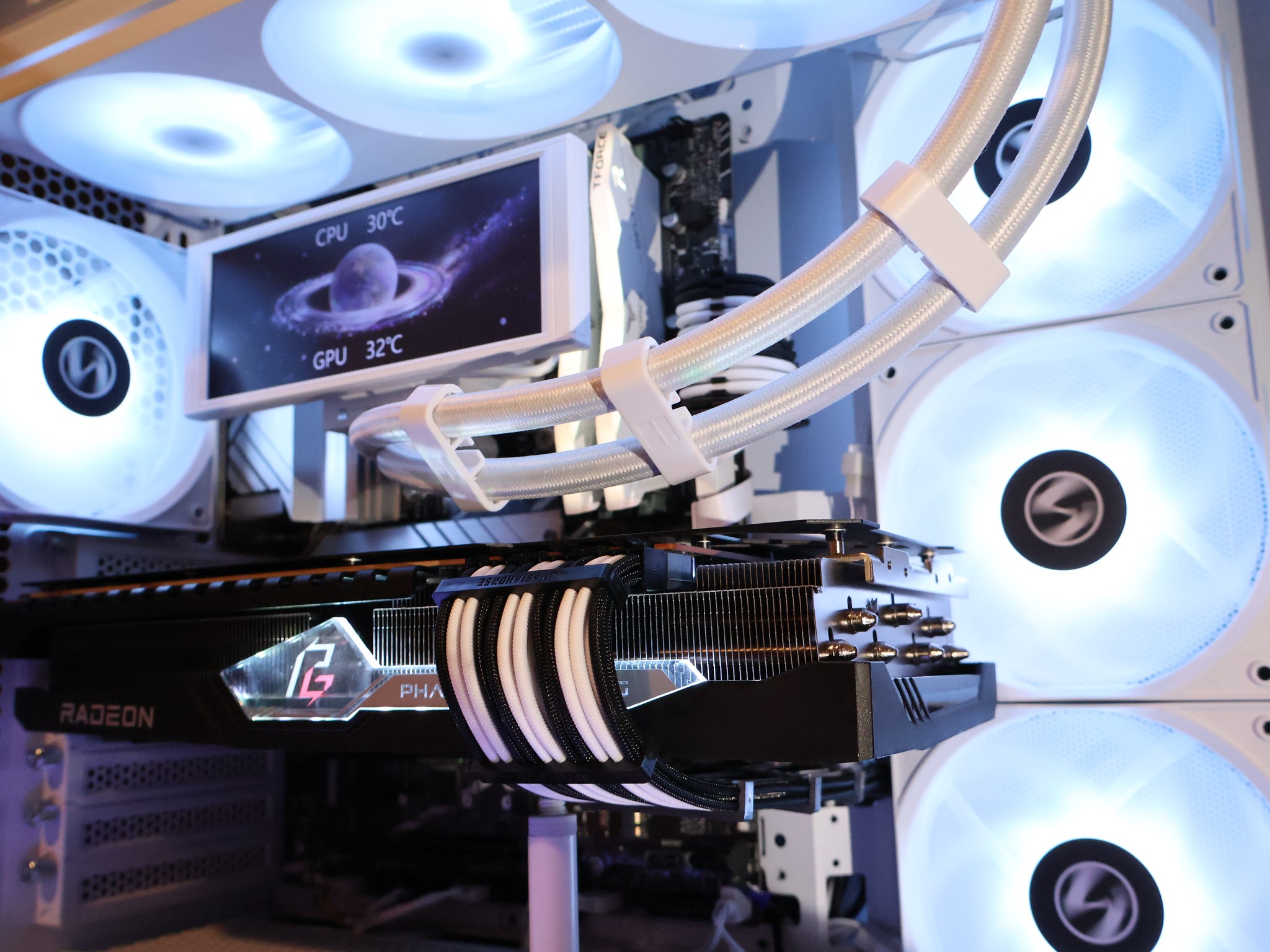 7900XTX | 14900KF | 64GB DDR5 | 2TB NVME | White Custom Gaming PC