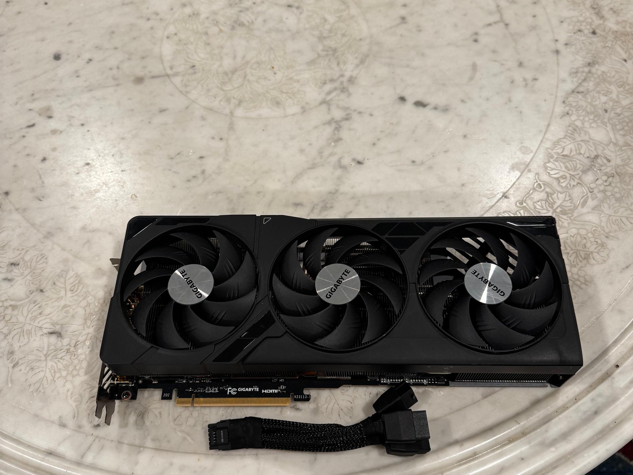 Gigabyte 4080 super