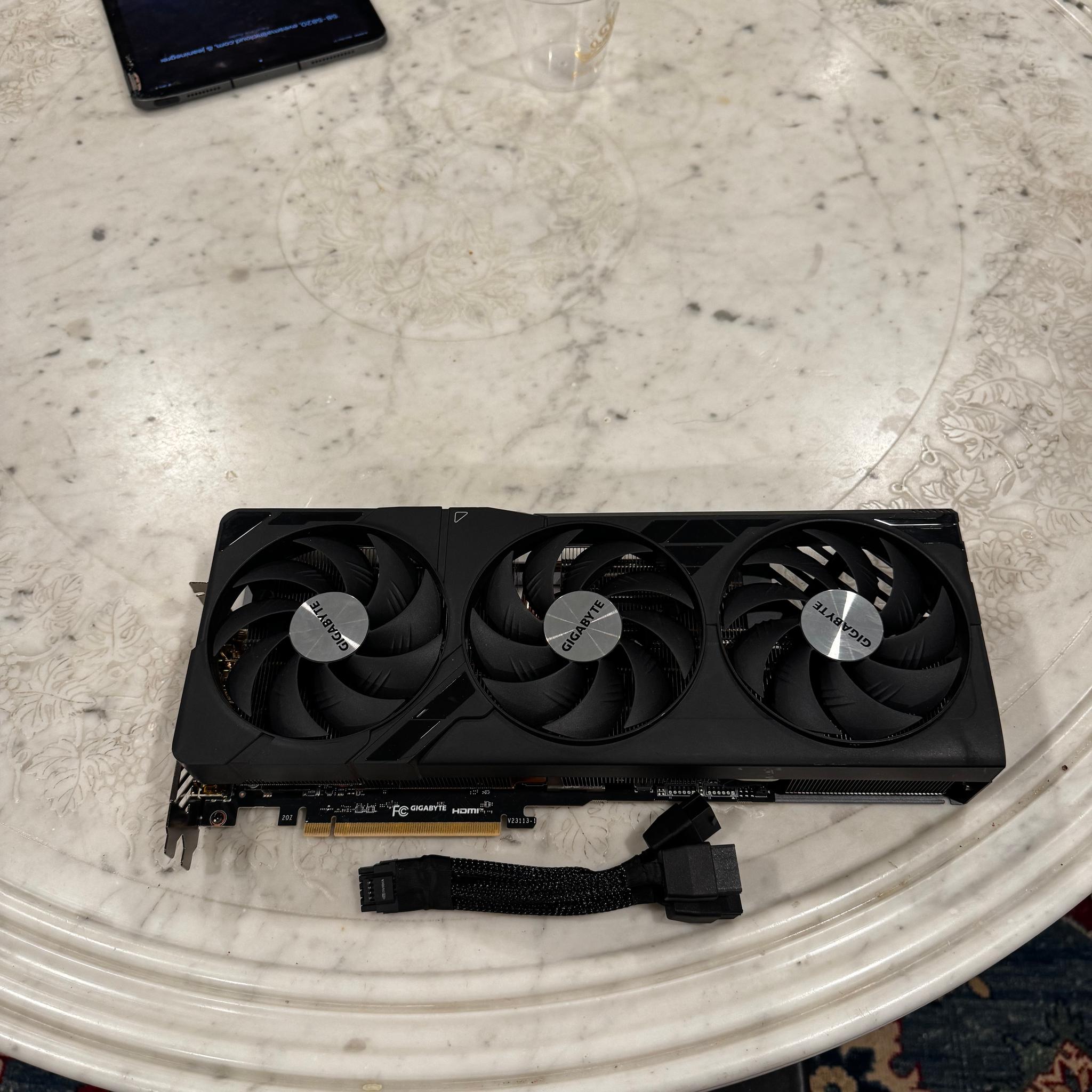 Gigabyte 4080 super