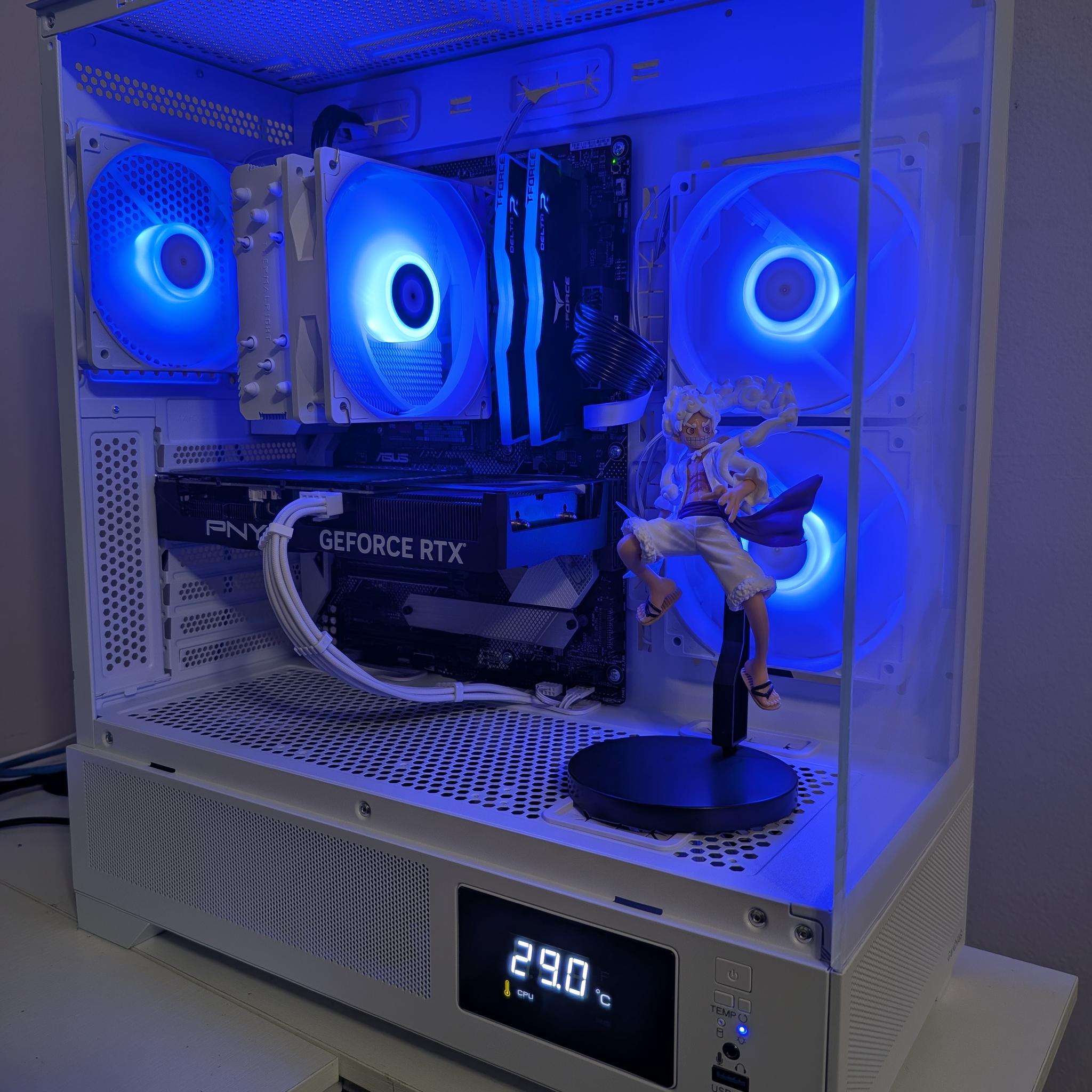 I7 9700k / RTX 4060 Ti / 32GB RAM / 1tb SSD Nvme