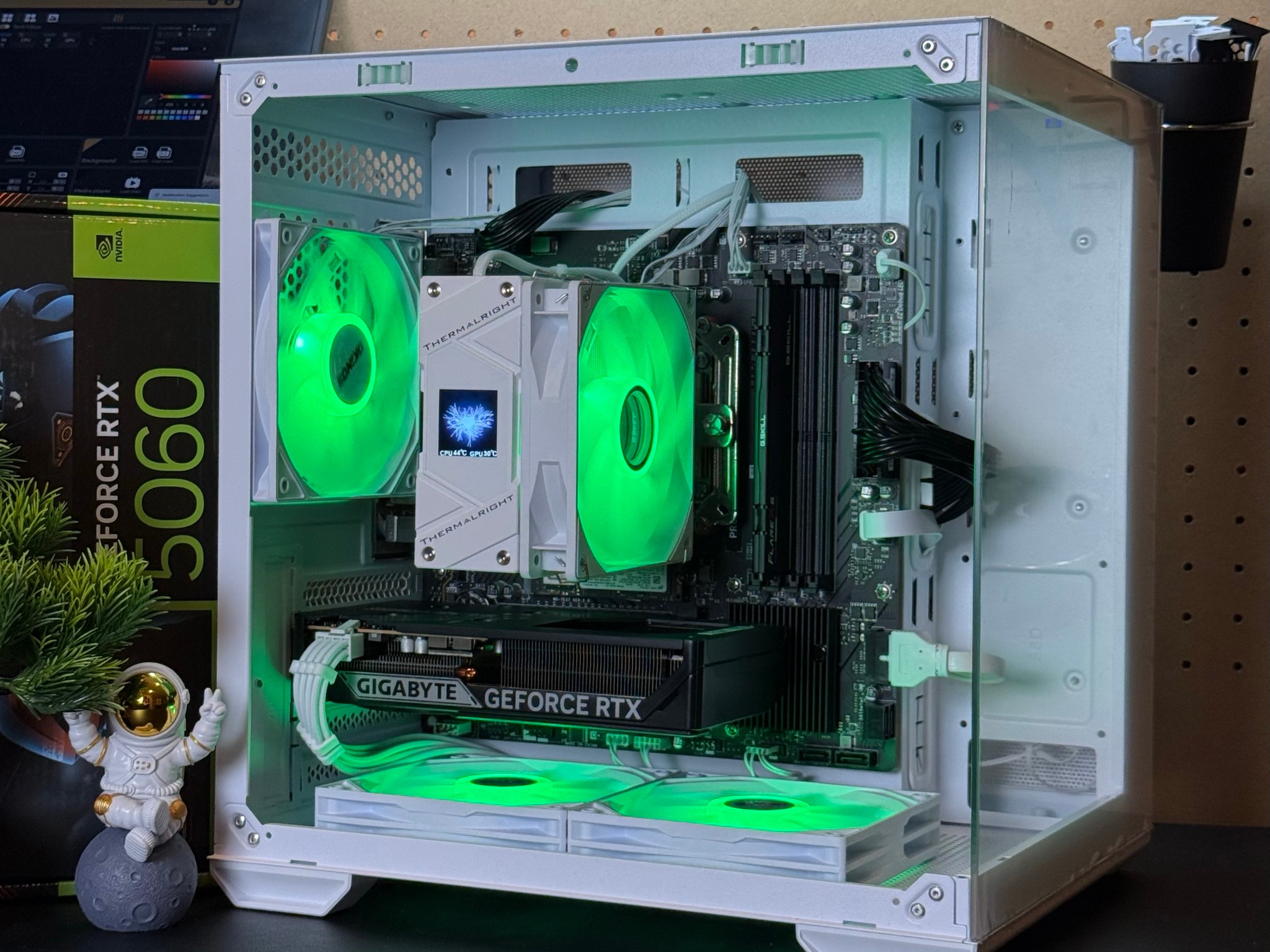 Gaming PC | RTX 5060 | Ryzen 5 7600x | 16GB DDR5 RAM | 1TB | Win 11