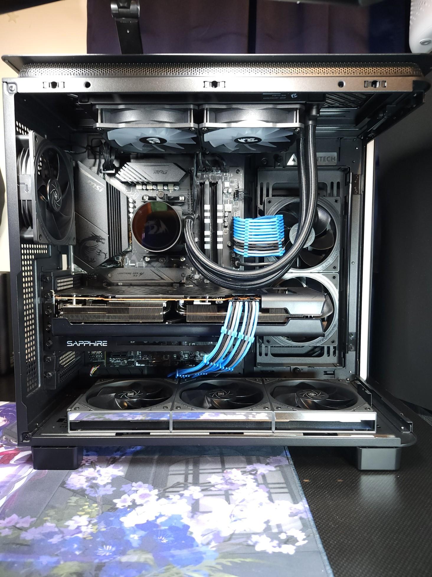 Tron Legacy Dark Gaming - Ryzen 7 5700X3D | RX 6800