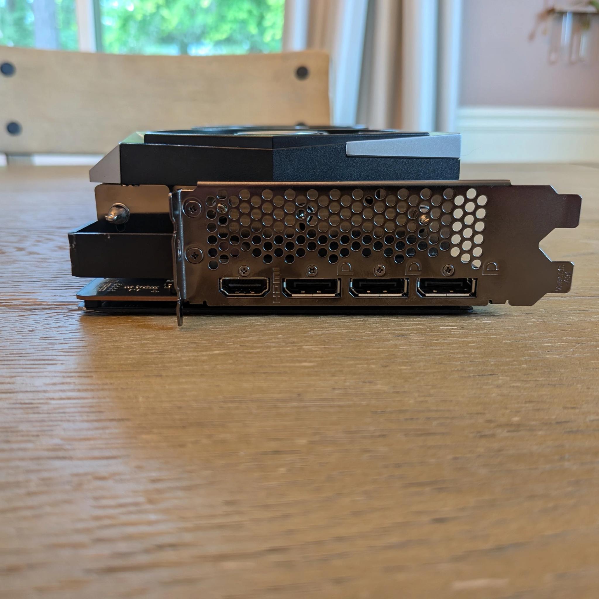 AMD 7900 XTX MSI Gaming Trio