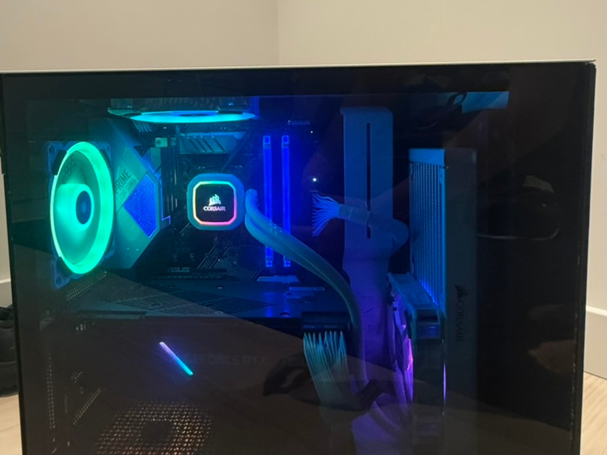 ASUS GeForce RTX 2070 Overclocked / Intel Core i9-9900K / Corsair RGB Gaming PC