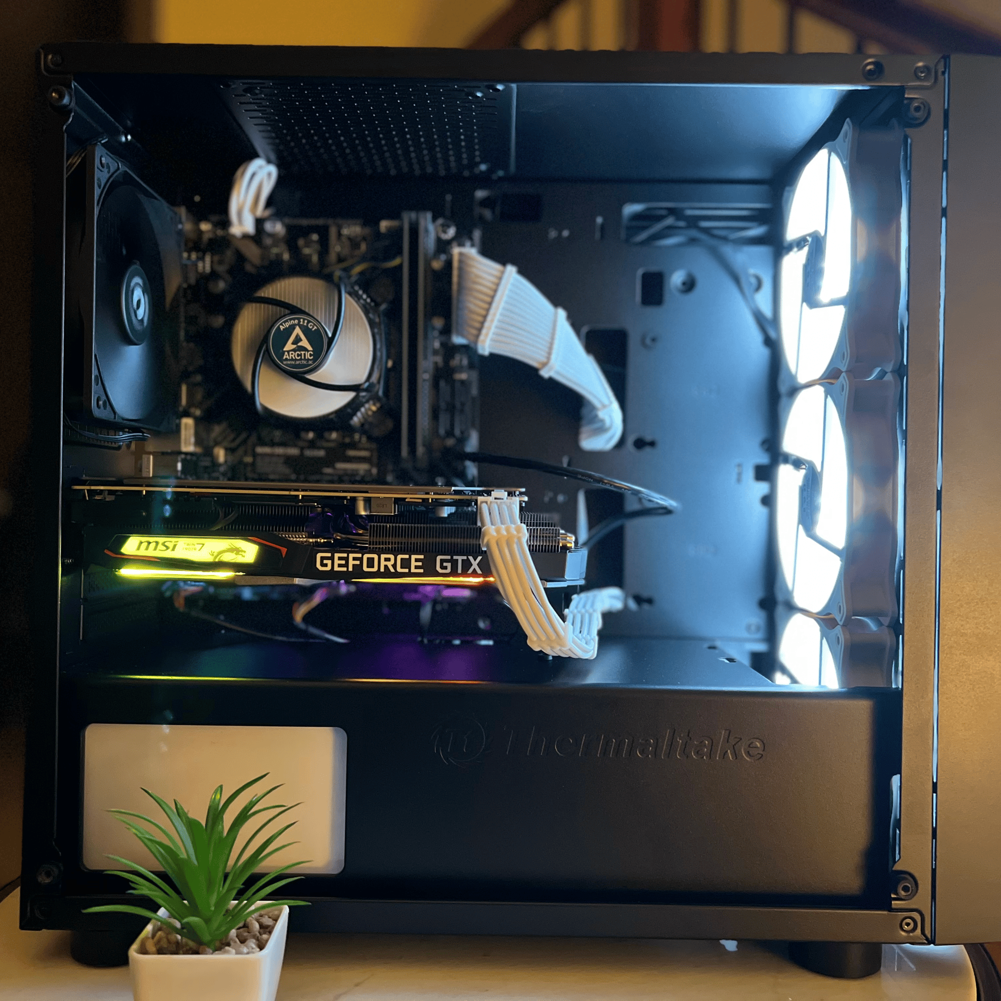 Flight || Core i5-8400/GTX 1660 Super Build