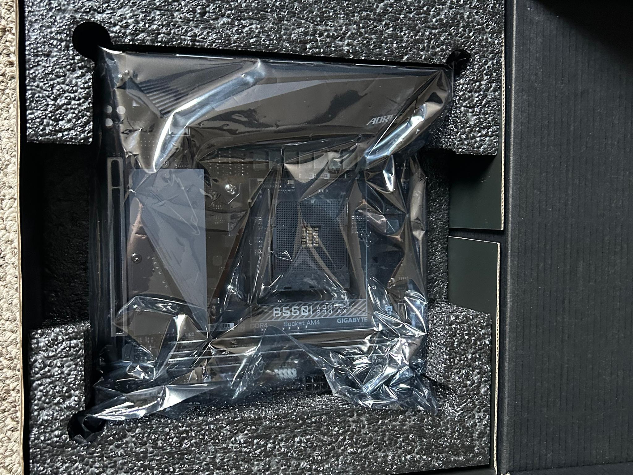 Gigabyte Aorus B550I Pro AX Motherboard