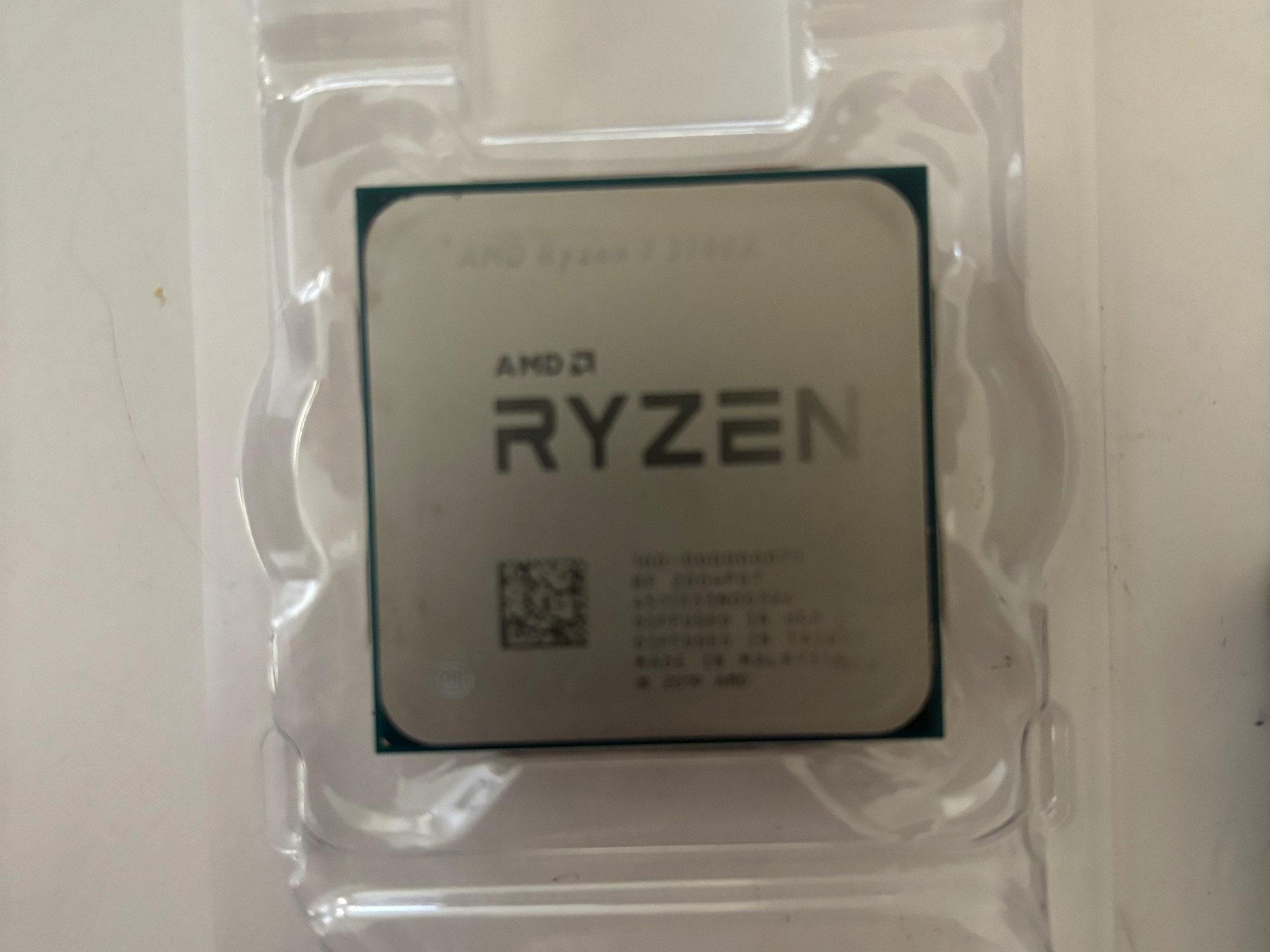 AMD Ryzen 7 3700X (3.6GHz, 8 Cores, Socket AM4)