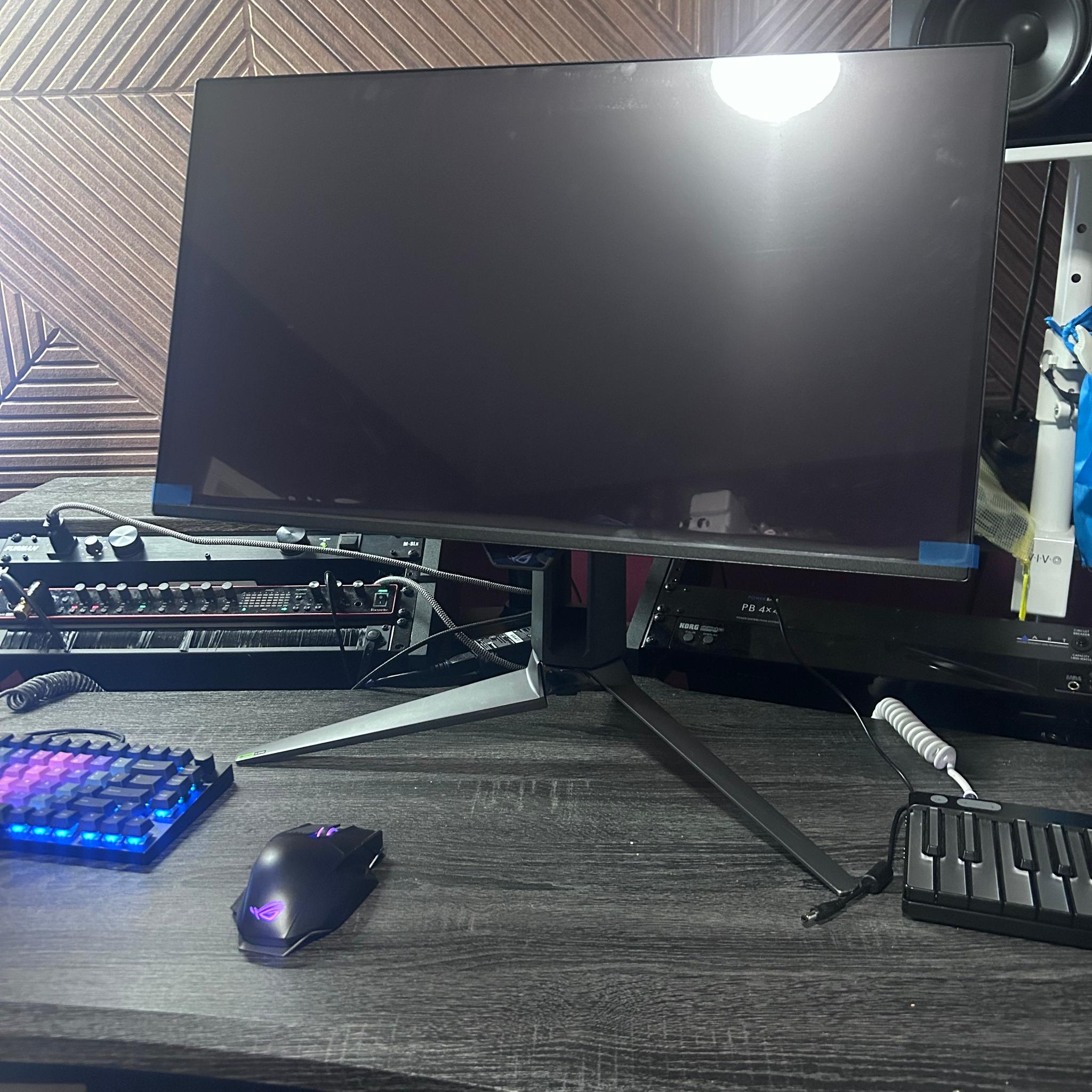 ASUS ROG QD-OLED 27" 4K (3840x2160) 240Hz Gaming Monitor PG27UCDM (Screen Protector Still Attached!)