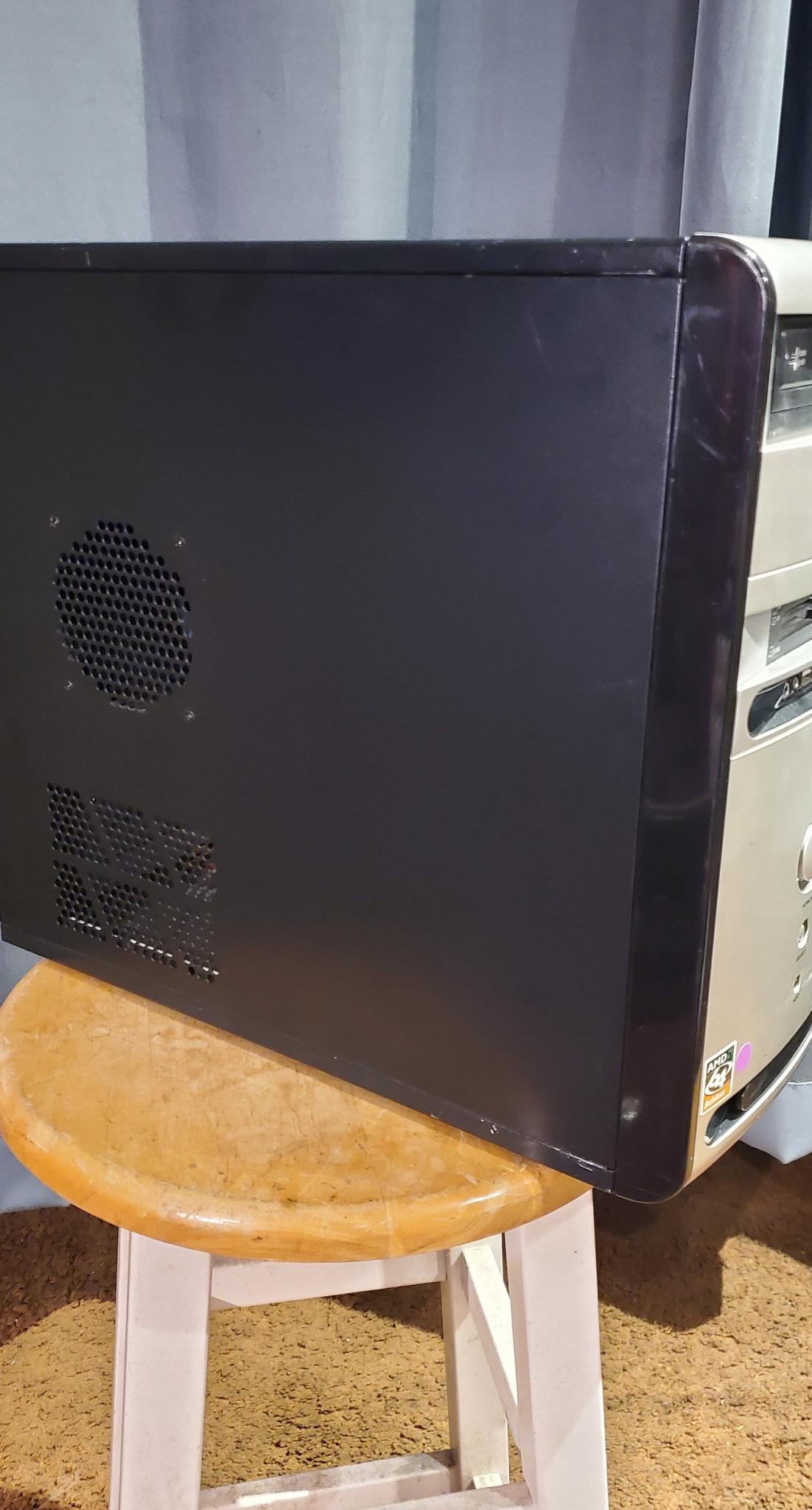 Retro Gaming PC - AMD Quad-Core / 8GB / Patriot SSD + 750GB / Win 7 Pro /