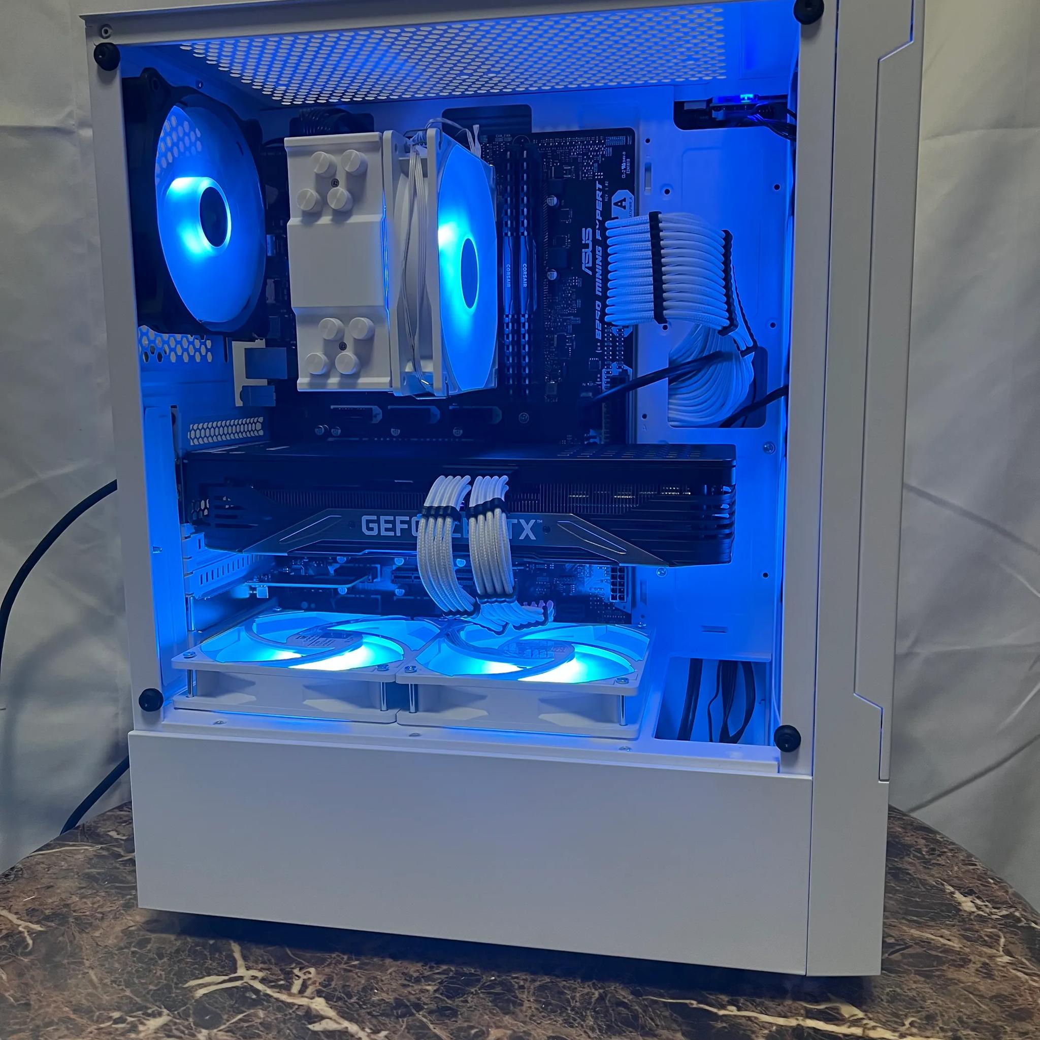 🥶🧊Frosty🥶🧊 | RTX 3070 Mid-Range PC | Intel Core i7 | 16GB RAM | 1TB SSD | Windows 11 Pro