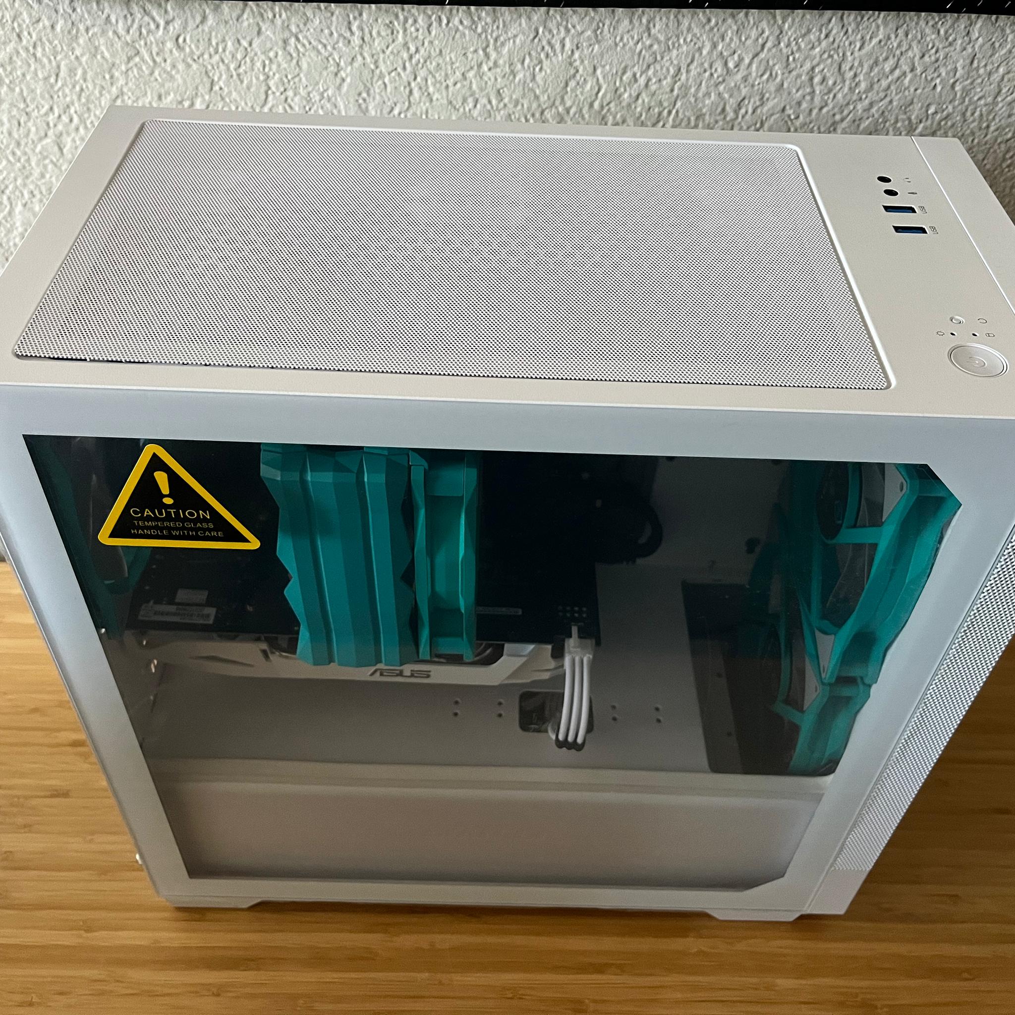 White-Out V2 Entry Budget Ryzen 5 3600 & GTX 1060 6GB