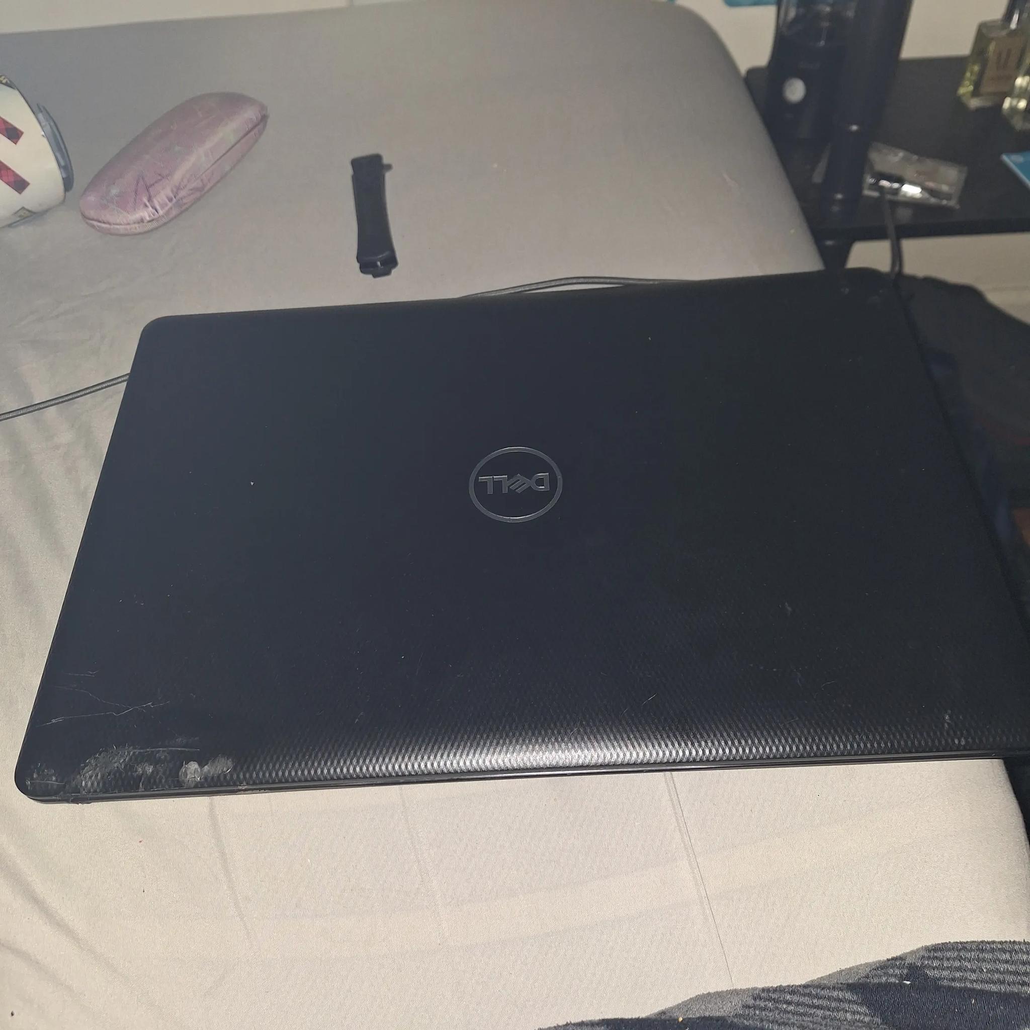 Dell Inspiron 3793 Emulation Laptop