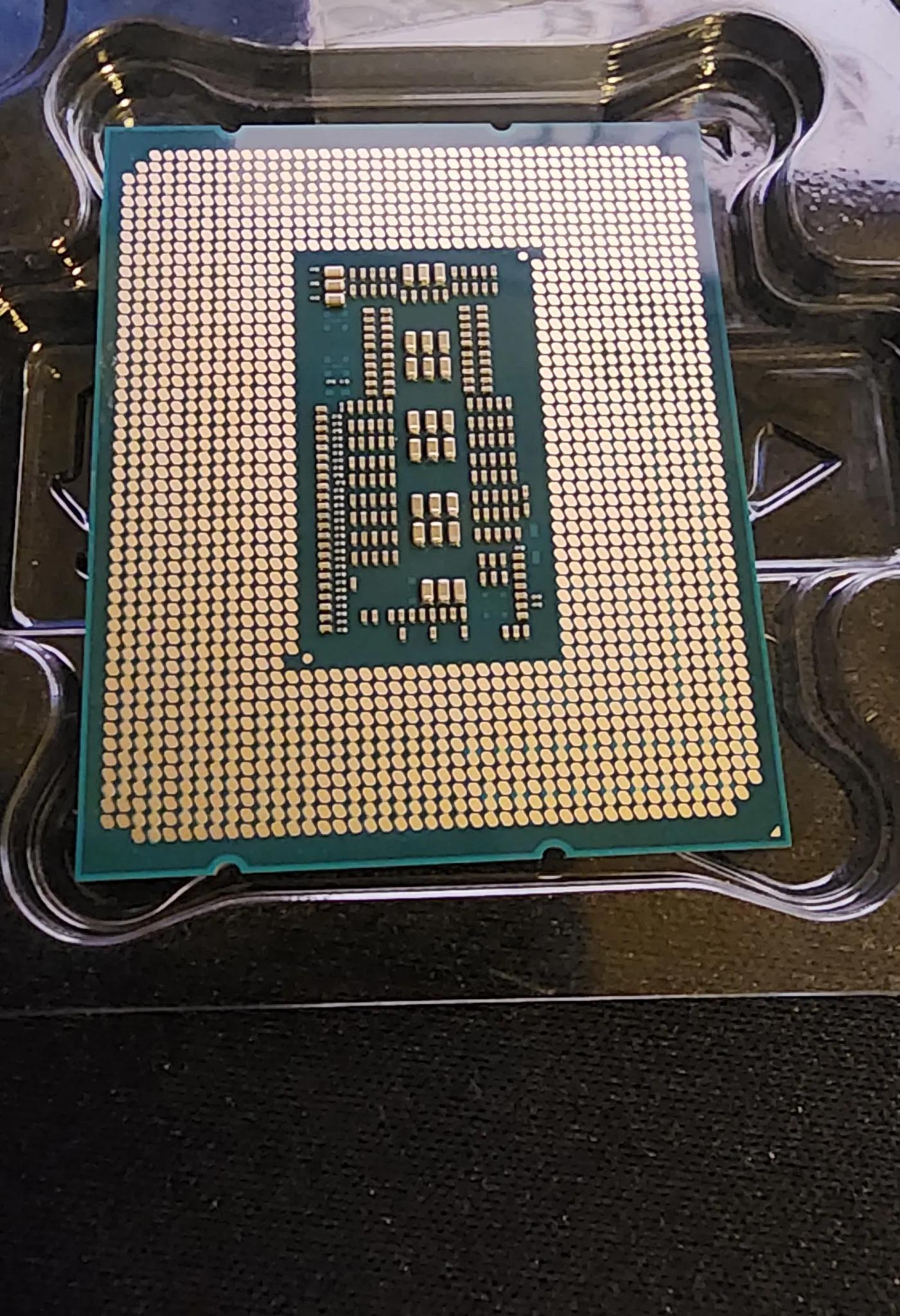 Intel® Core™ i7-13700KF Processor