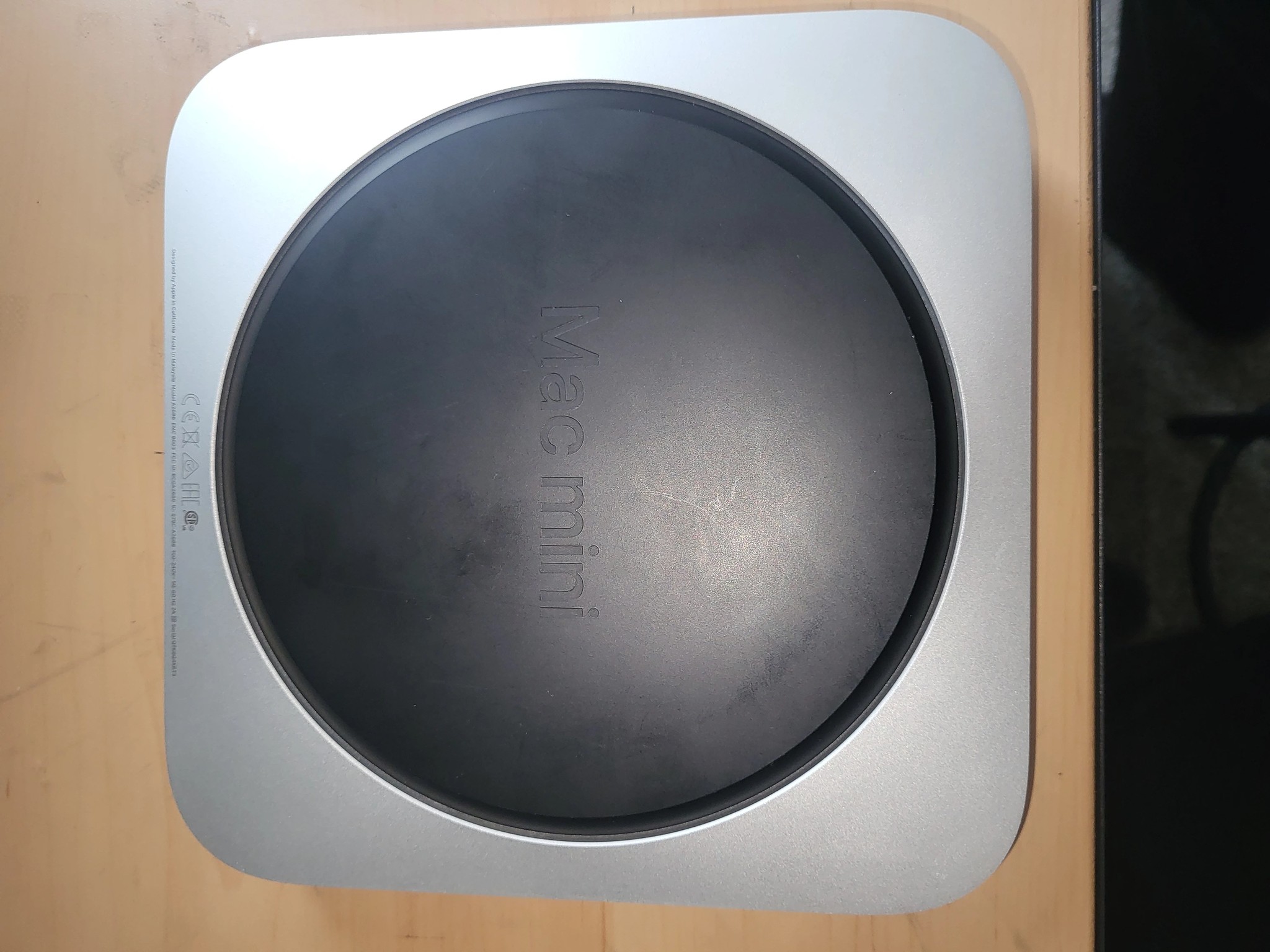Mac mini M2 8Gb ram 256Gb ssd Monitor