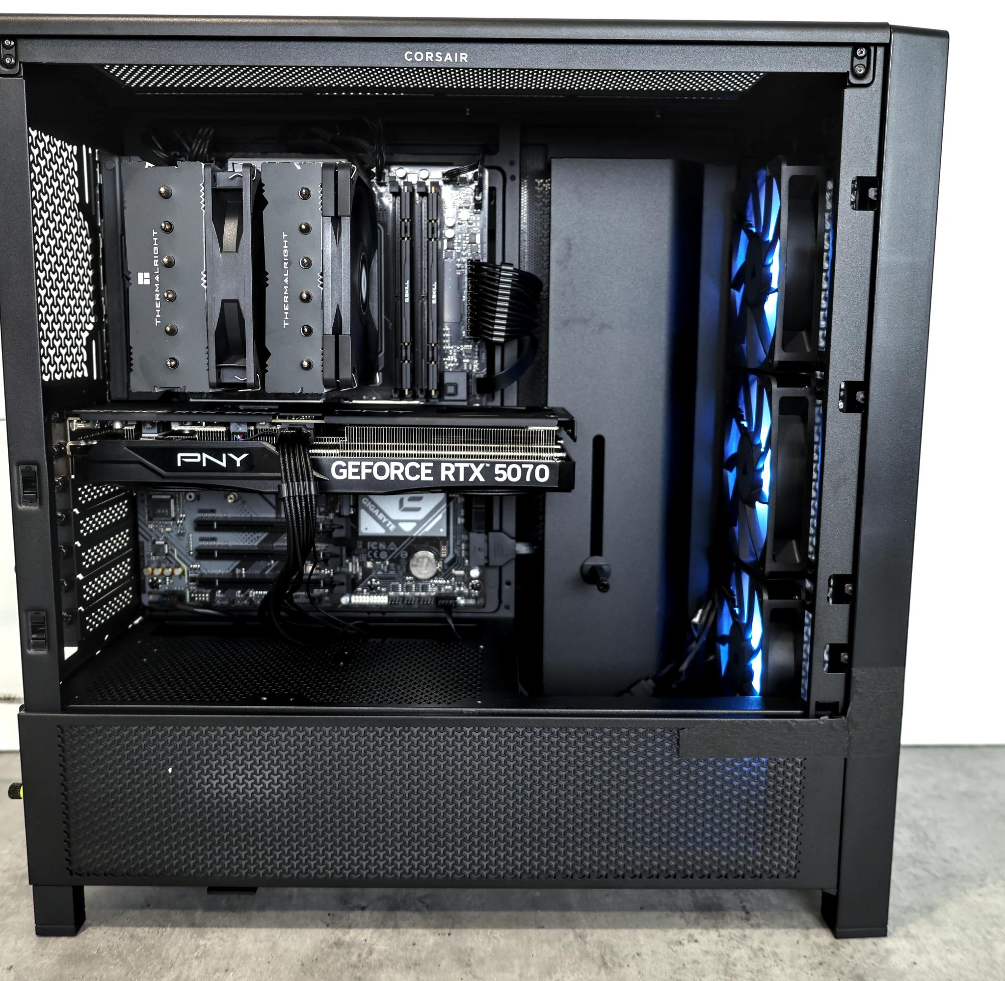 7800X3D + RTX 5070 | Corsair Build | 1440p/4K Gaming Beast