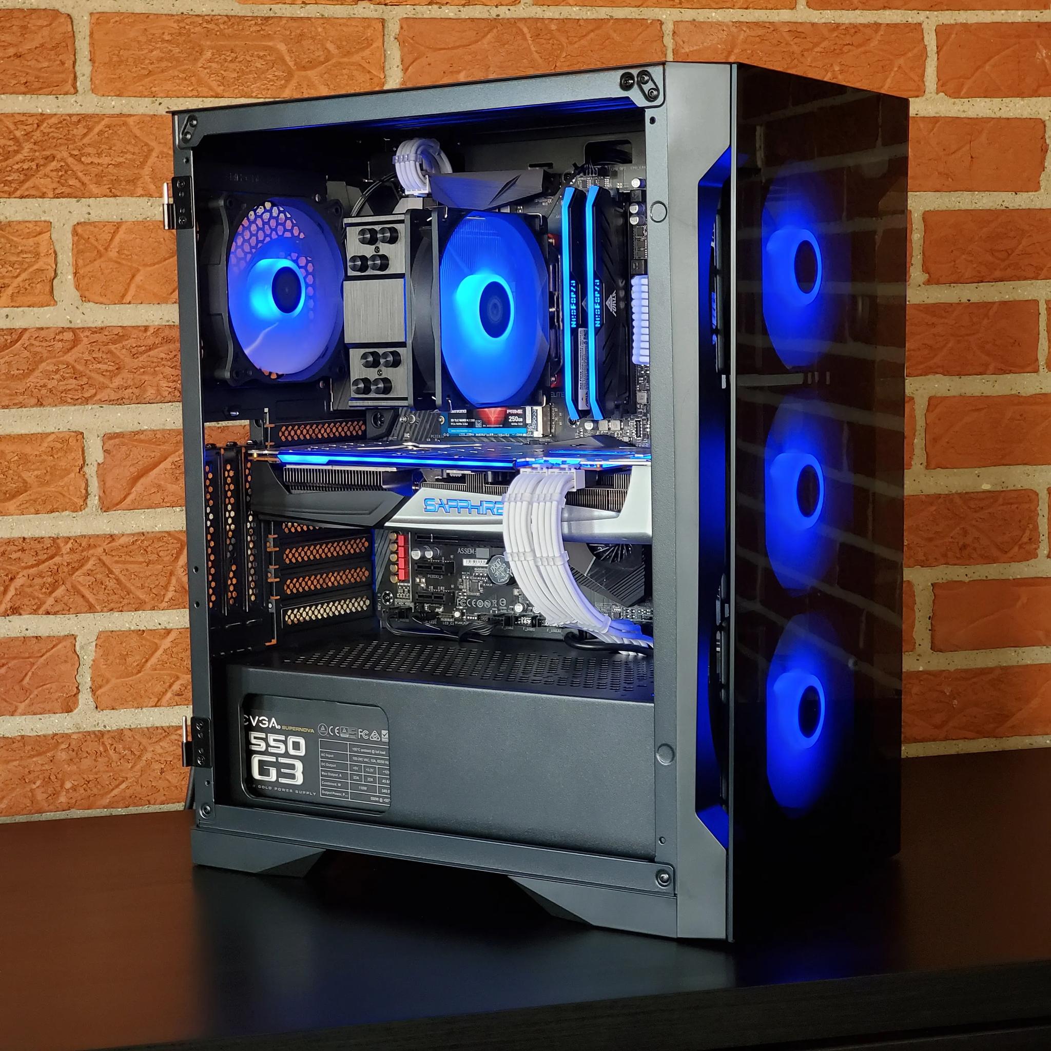 GAMING PC // RX 5700XT // RYZEN 5 // 16GB RAM
