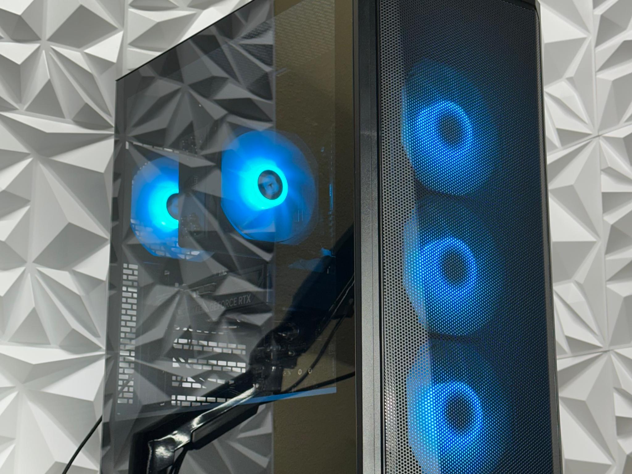 RTX 5060 / Ryzen 5 5500 / 16GB 3000Mhz DDR4 / 1TB Kingspec Nvme / Windows 11