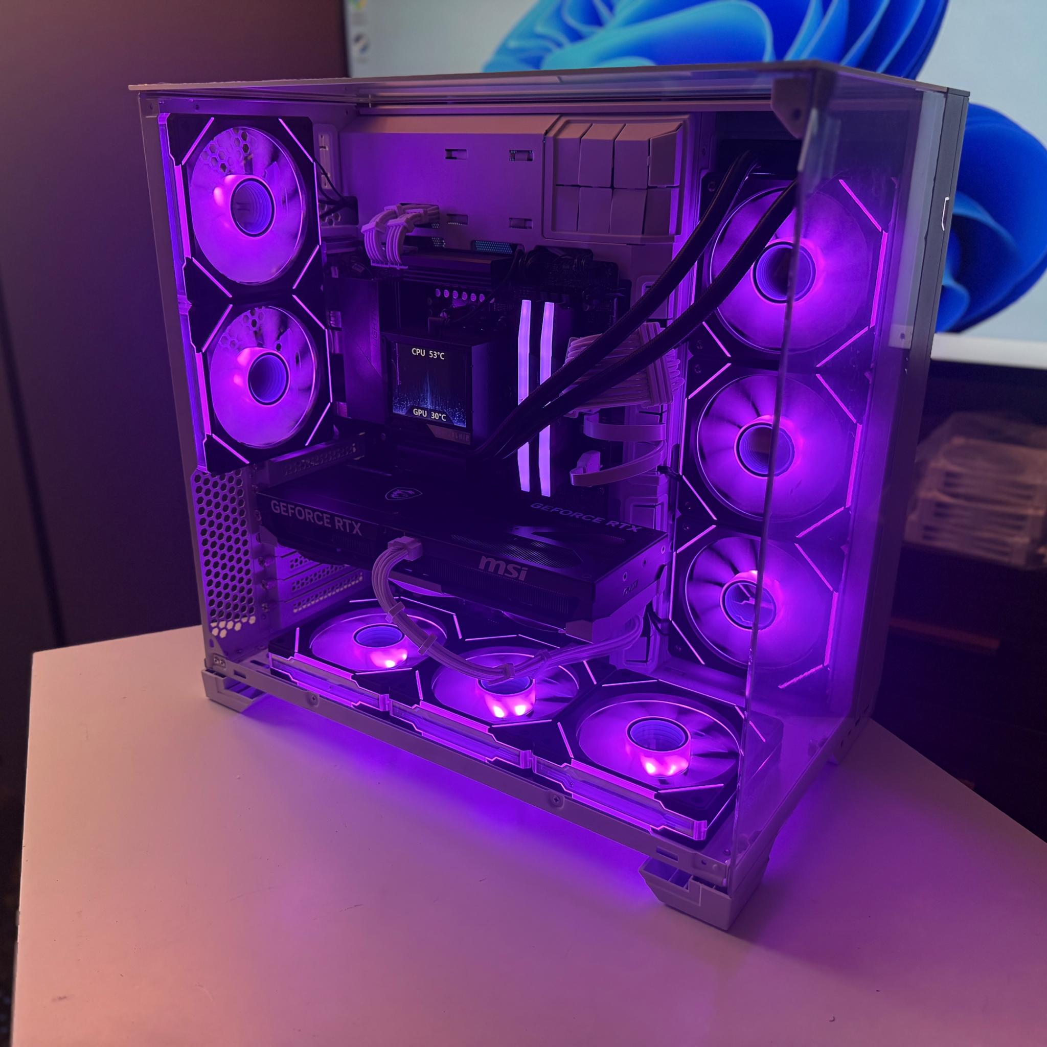 RTX 5080 | Ryzen 7 7800X3D | 2TB SSD | 32GB DDR5