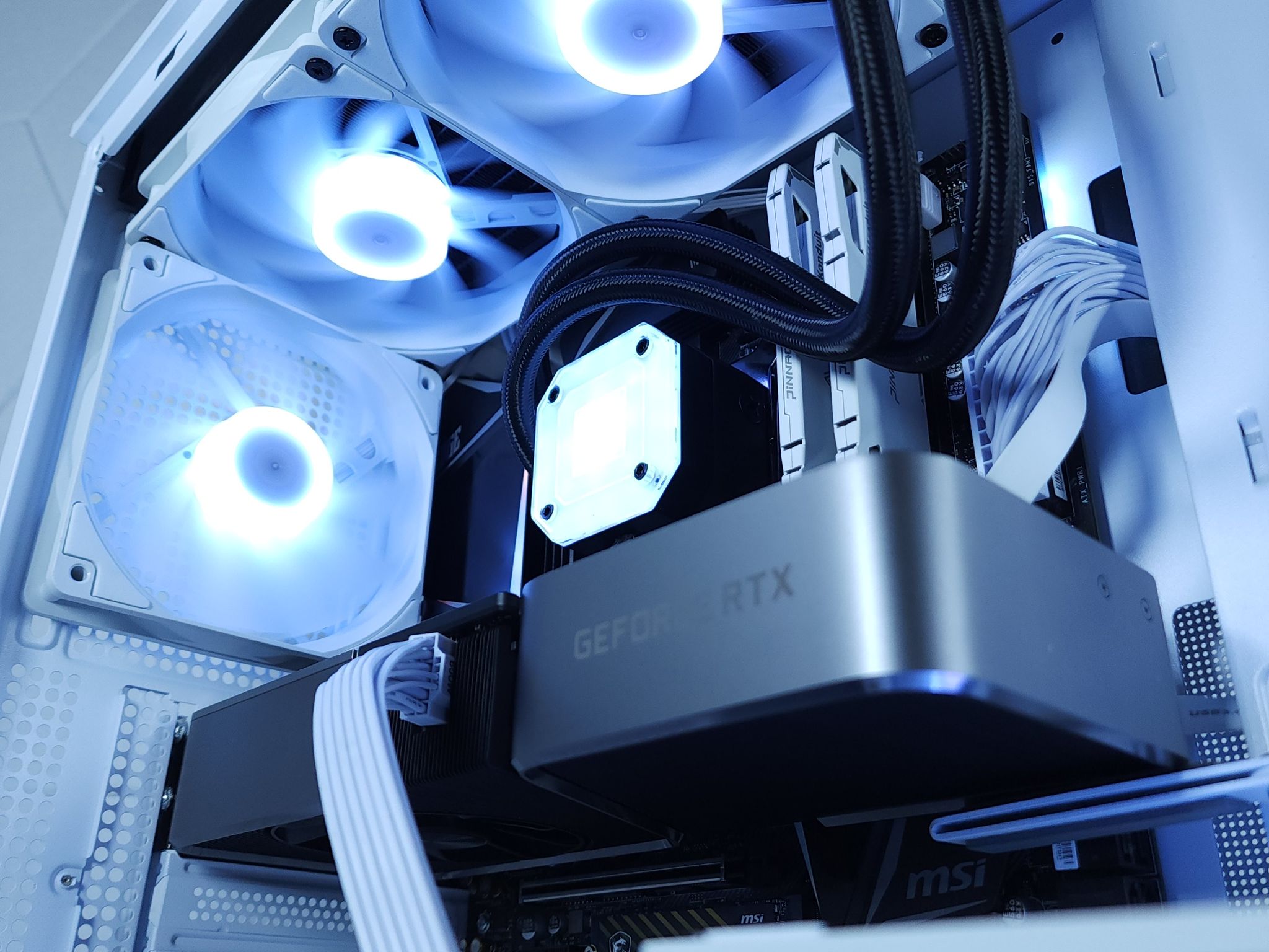 🤍RTX 3070Ti●Core i9 9900K●1440p Gaming Computer