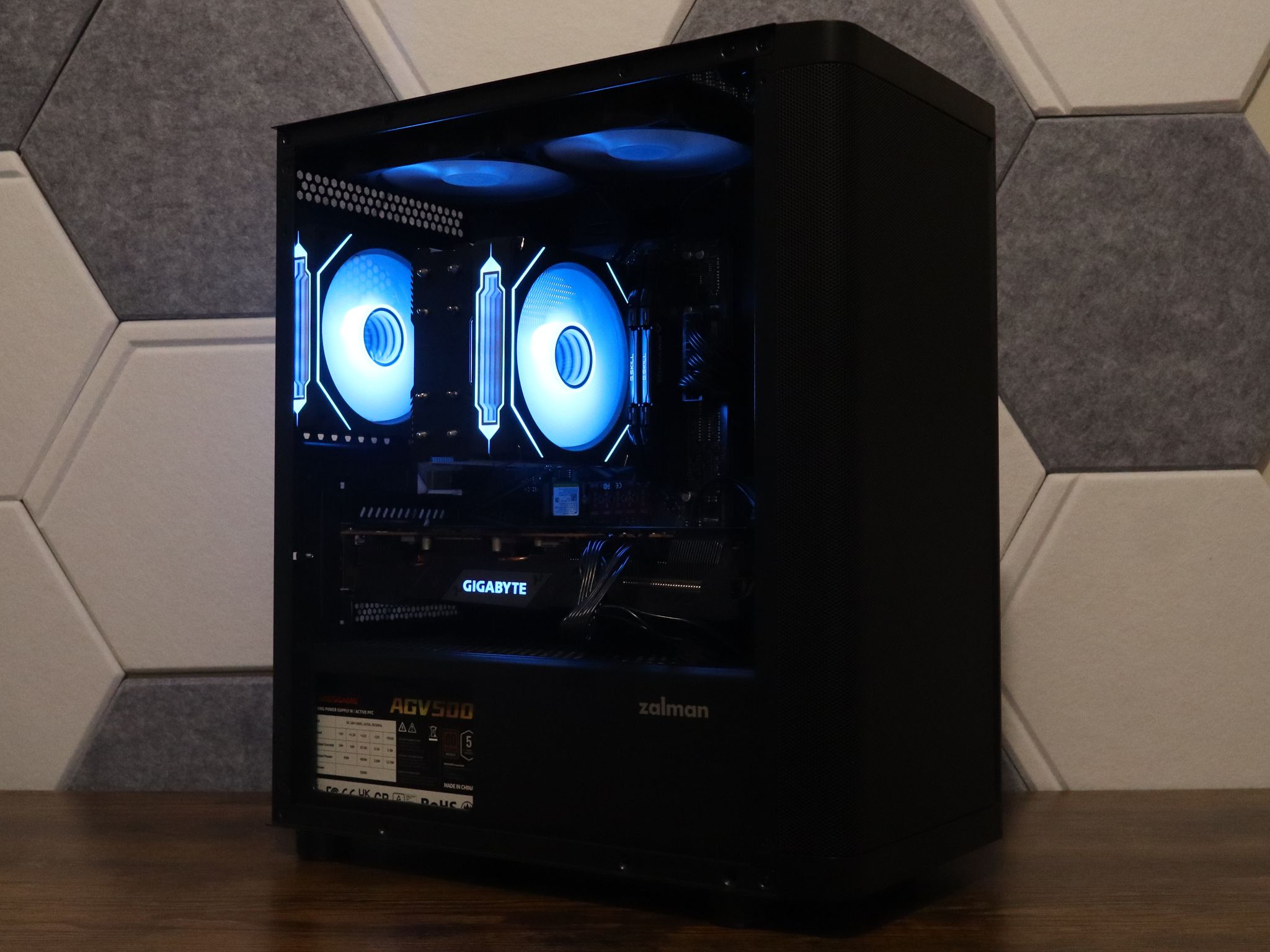 Gaming PC | RX 5700XT | Ryzen 5 5500 | 16gb Ram | 1 TB storage | windows 11 wifi & bluetooth