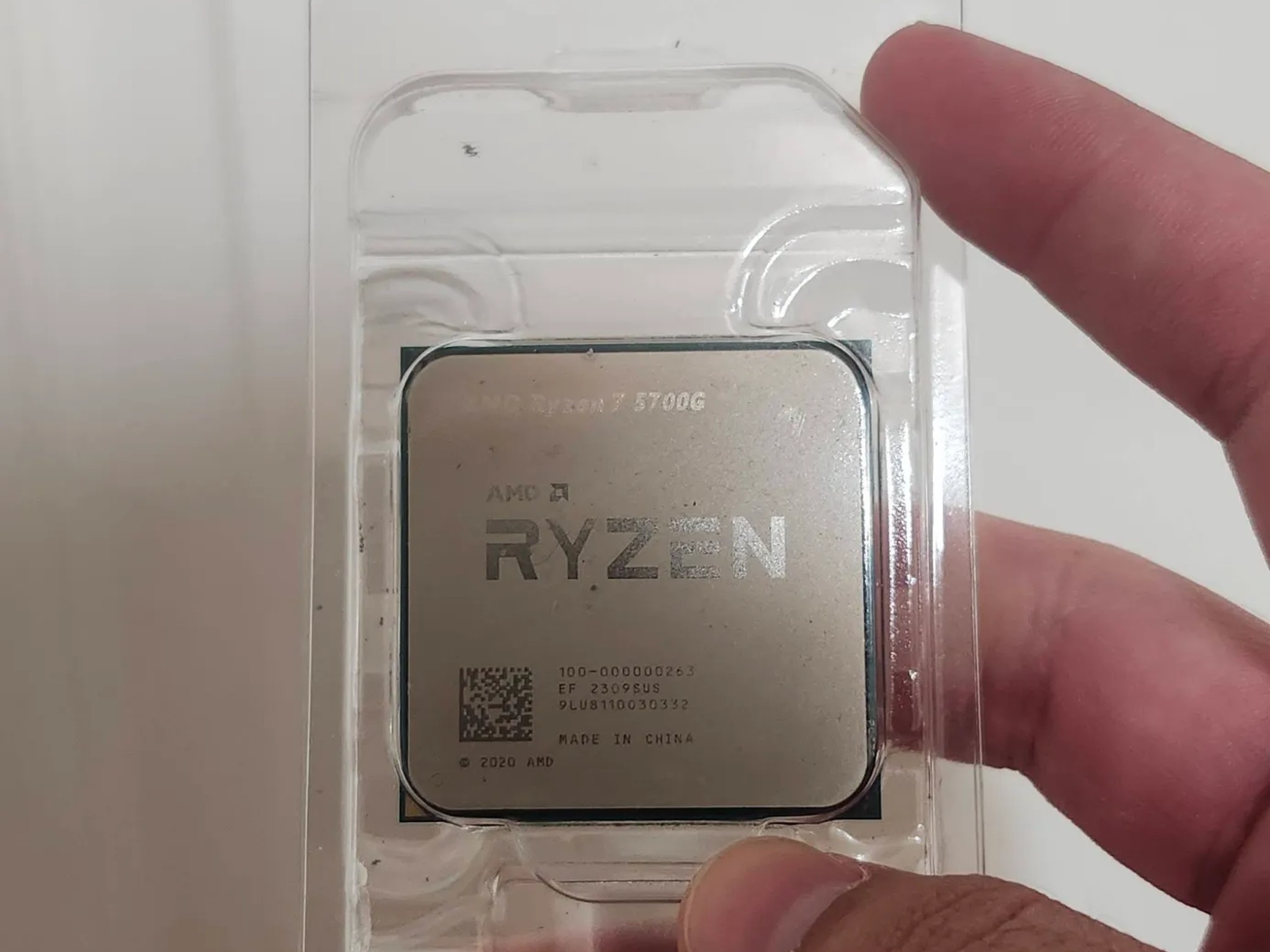 AMD Ryzen 7 5700G
