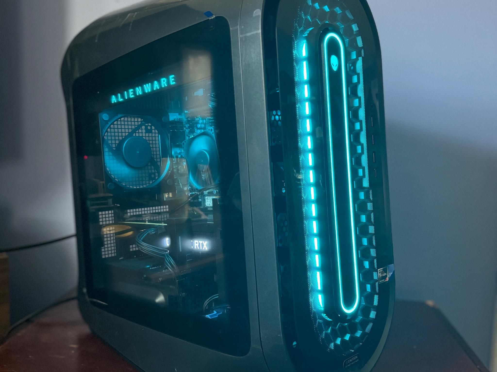 OVERSTOCK SALE 👽Alienware R14 - RTX 3070 + Ryzen 7 5800