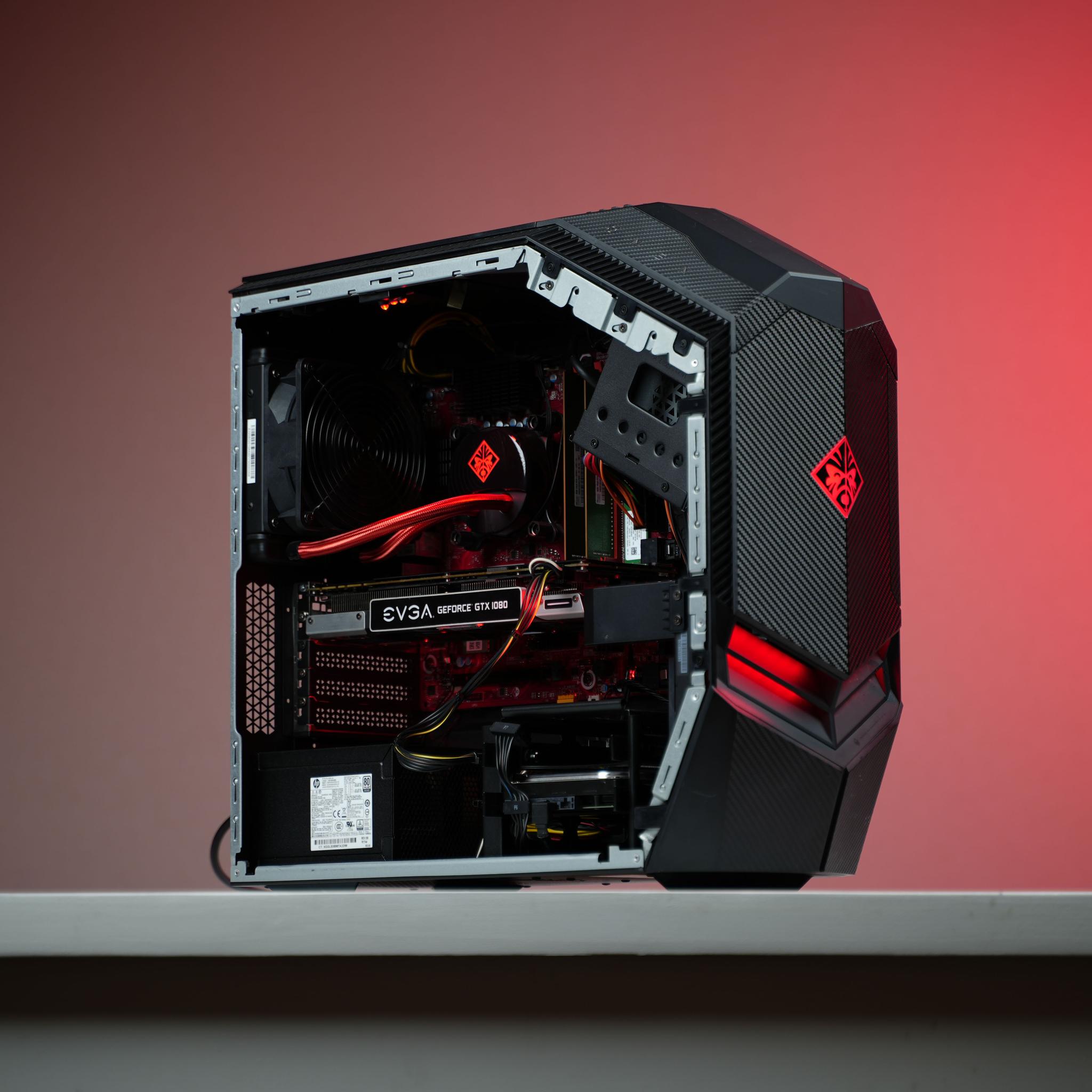 “Omenform 3” GTX 1080 Intel Core i7 8700K 16GB 1.3TB Windows 11 Gaming PC Powerhouse