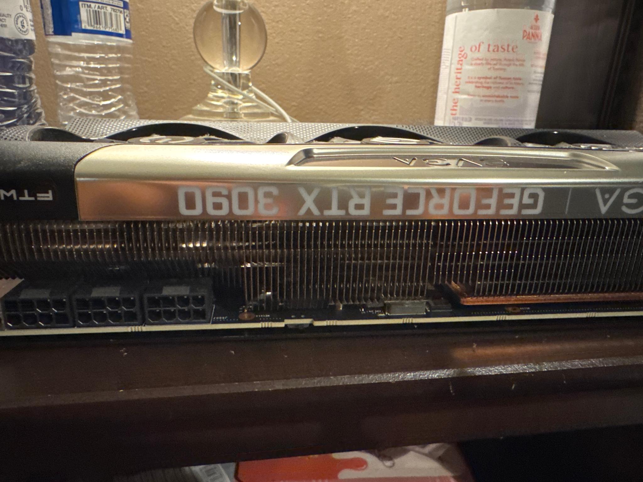 EVGA FTW3 GAMING GeForce RTX 3090 - Image 5