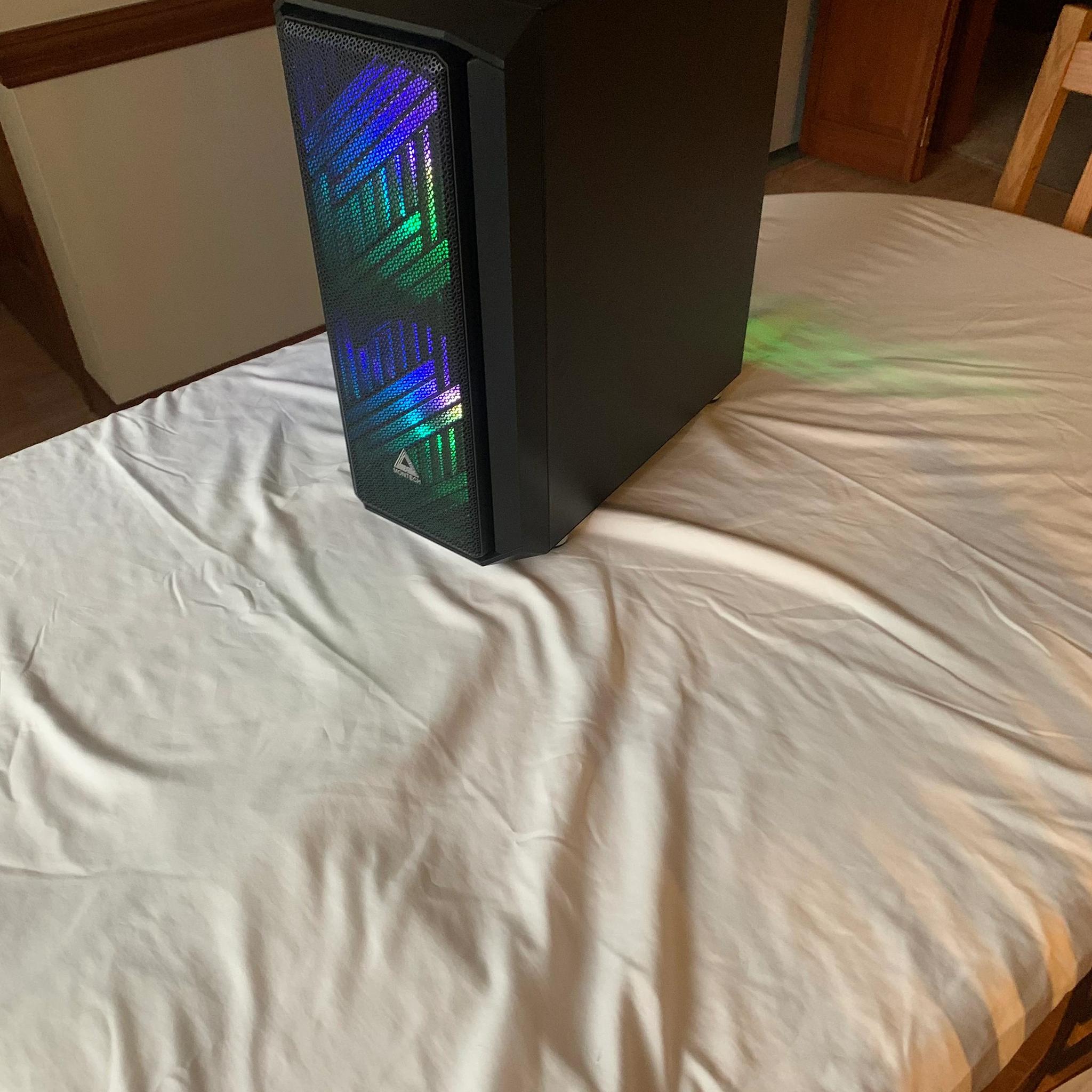 Xeon rampage IV extreme, RX 5700XT, (i7 equivalent OC)