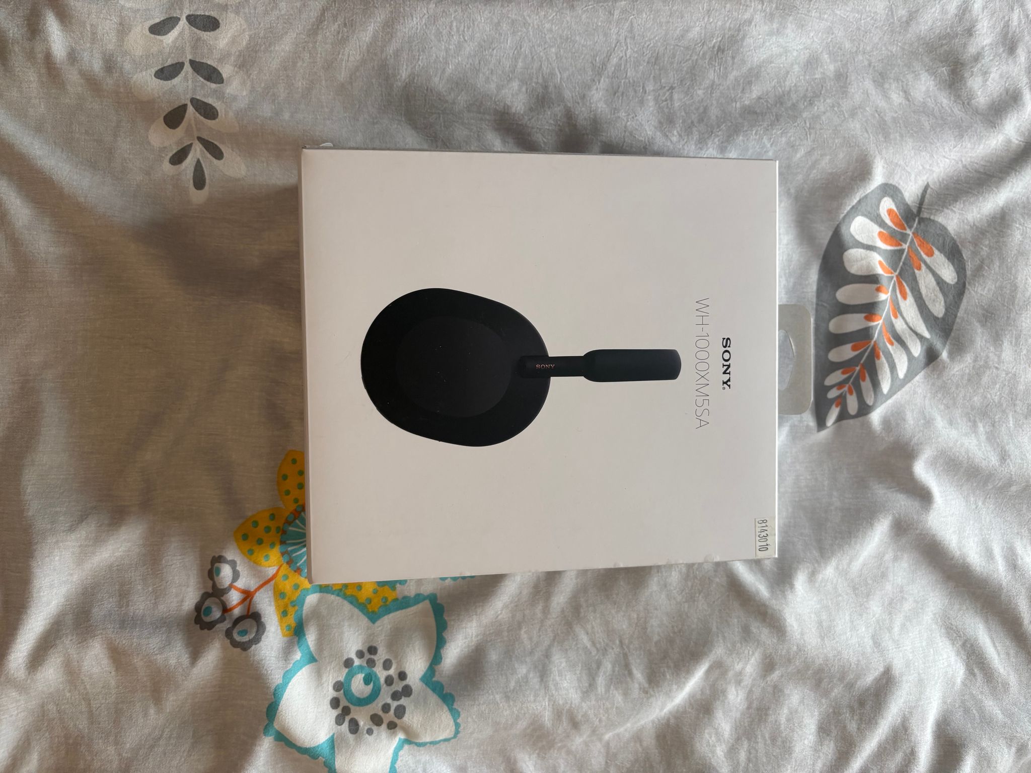 Used Sony WH-1000XM5SA Noise Canceling Headphones Black w/ Original Box