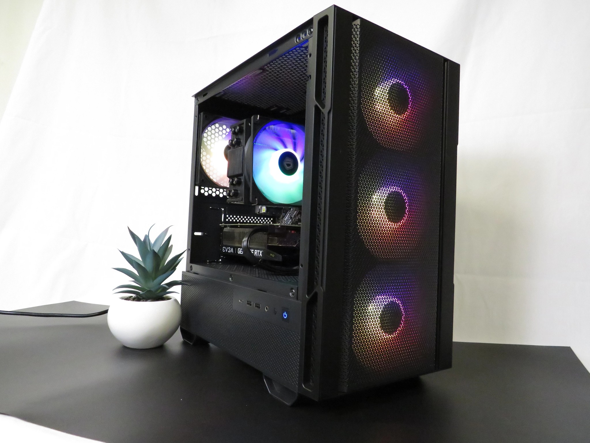 Beginner Streamer and Gamer: Ryzen 5 2600X + RTX 2060 + 16 GB DDR4 RAM + 1 TB SSD
