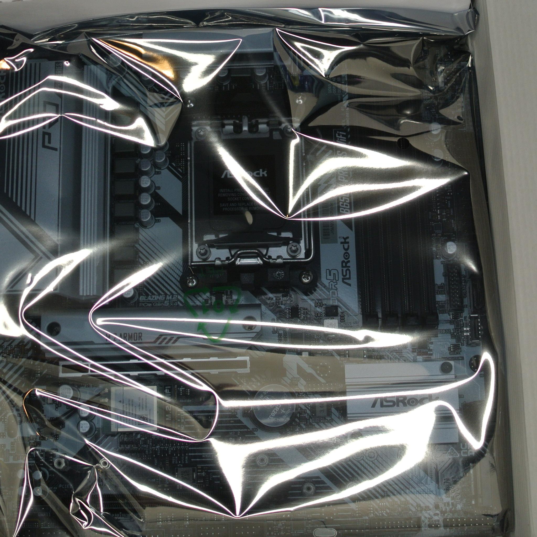 ASRock B650M PRO RS WIFI AM5 DDR5 PCie 5 Motherboard New