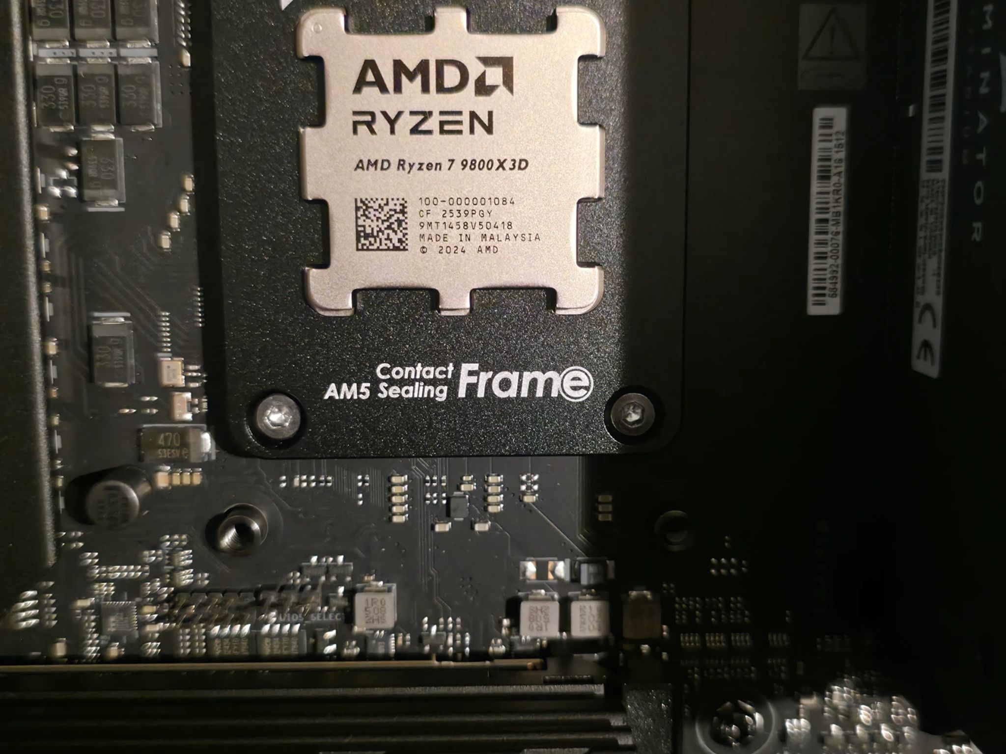 RTX 5080 | Ryzen 7 9800X3D | 64GB DDR5 RAM | 2TB SSD | Gaming PC