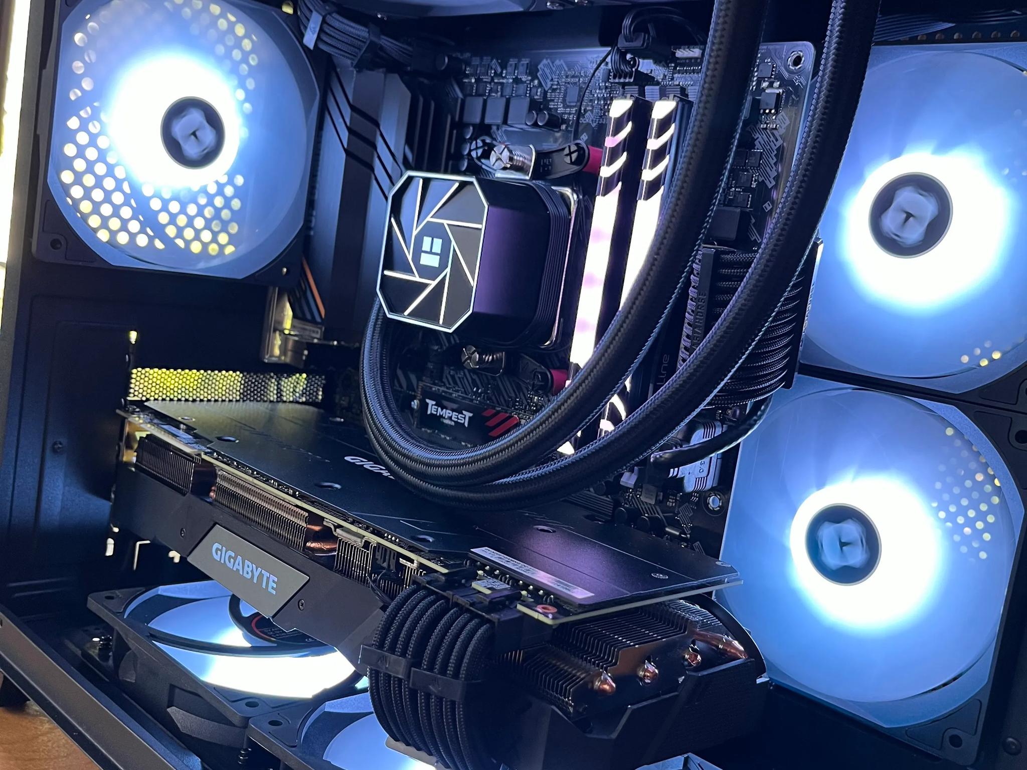 Clone 3 - Custom Gaming PC - RTX 2080ti / R5 5600G / 16GB DDR4 / 1TB Gen3 NVMe