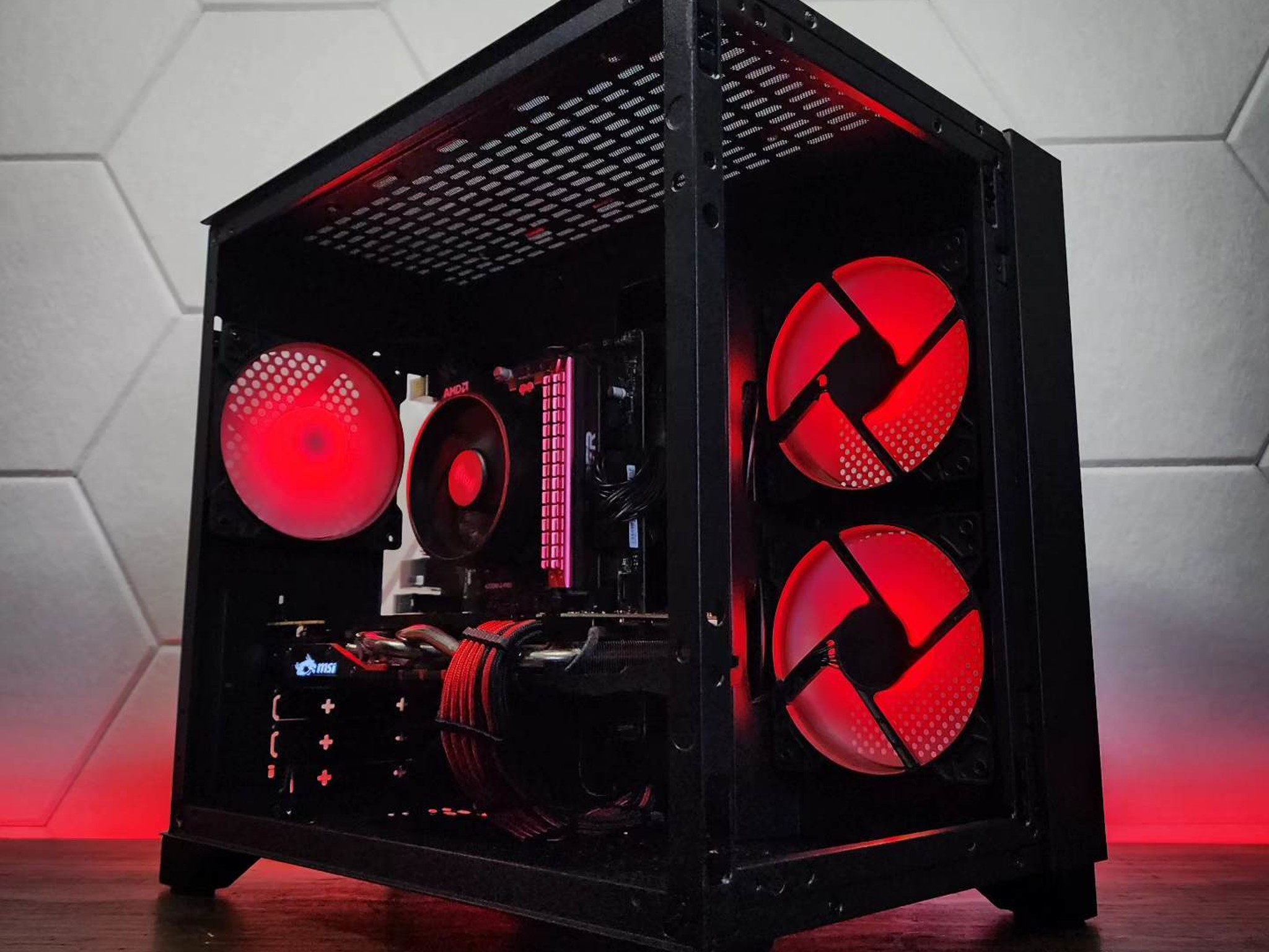 ❤️🖤❤️ MSi GTX 970 4GB // AMD Ryzen 5 1600AF // Patriot Viper 8GB 3000MHz // Crucial 480GB SSD