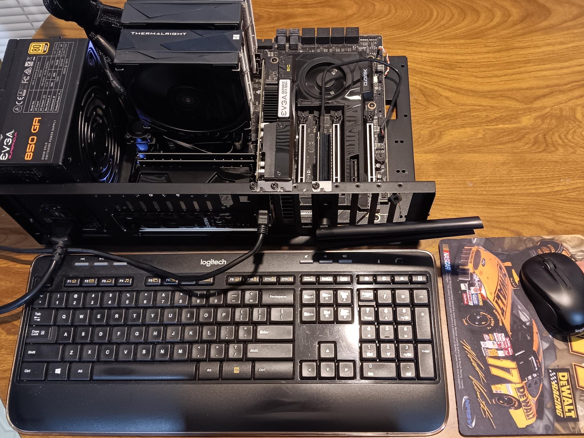 EVGA X299 Dark, Core i9 10900X, 32GB RAM, 1TB NVMe, Testbench ** READ DESC**
