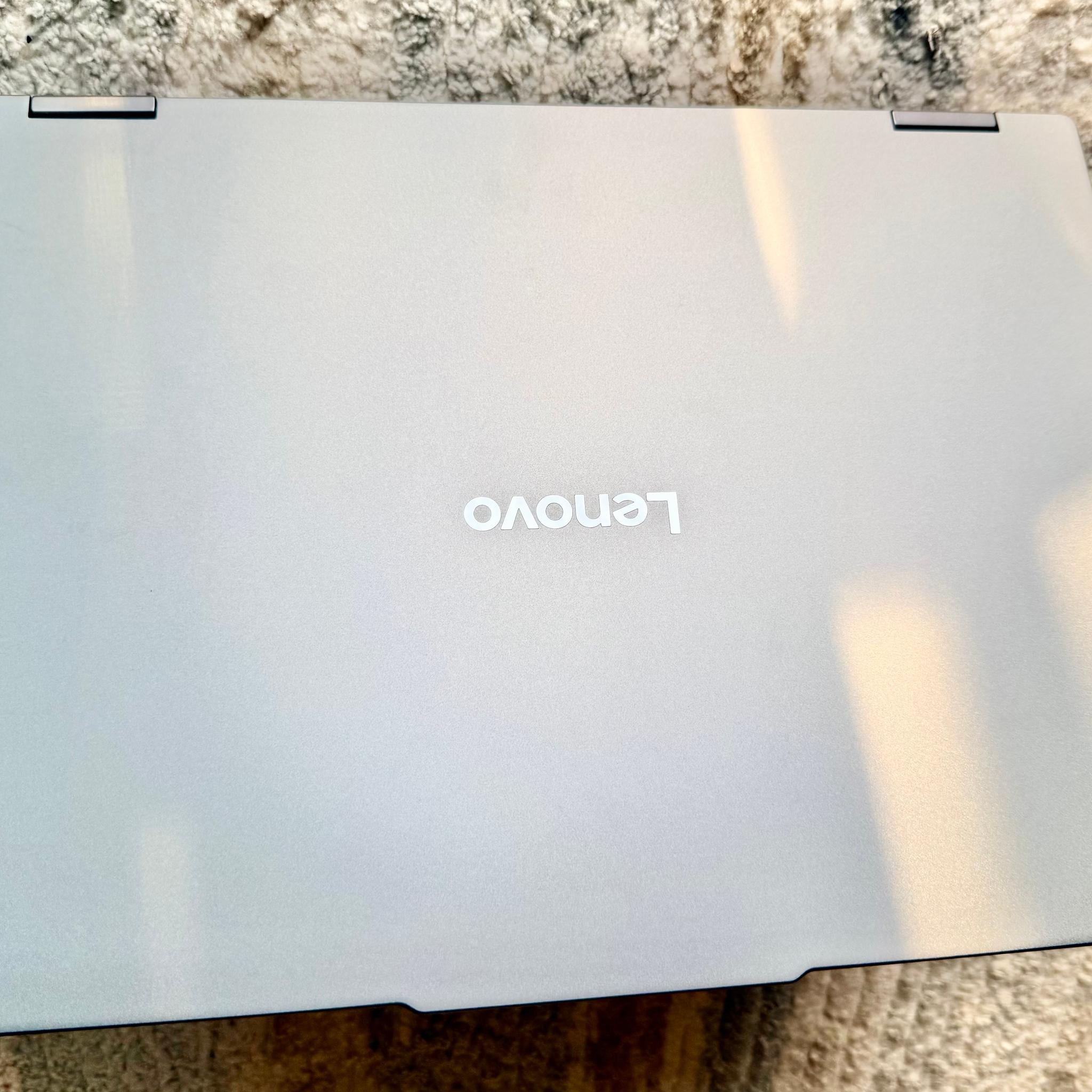 Lenovo IdeaPad 5 2‑in‑1 16IAL10 | i5‑1235U | 16GB RAM | 512GB SSD | 16” WUXGA Touch