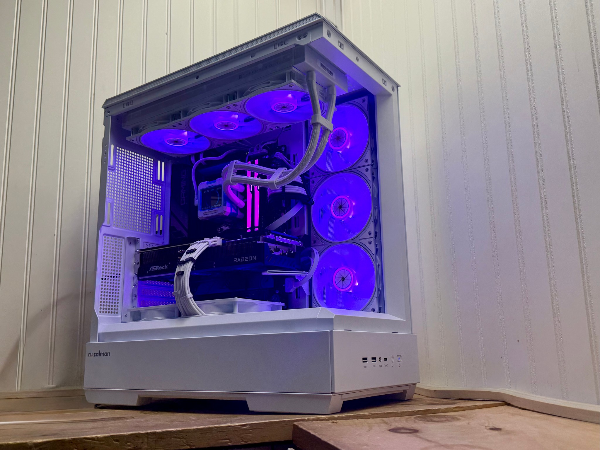 ⚡🔥 THE APEX PREDATOR  V2🔥⚡🧠 Ryzen 7 7800X3D | 🔥 RX 9070 XT 16GB | 🚀 32GB DDR5 | ⚡ 2TB  NVMe