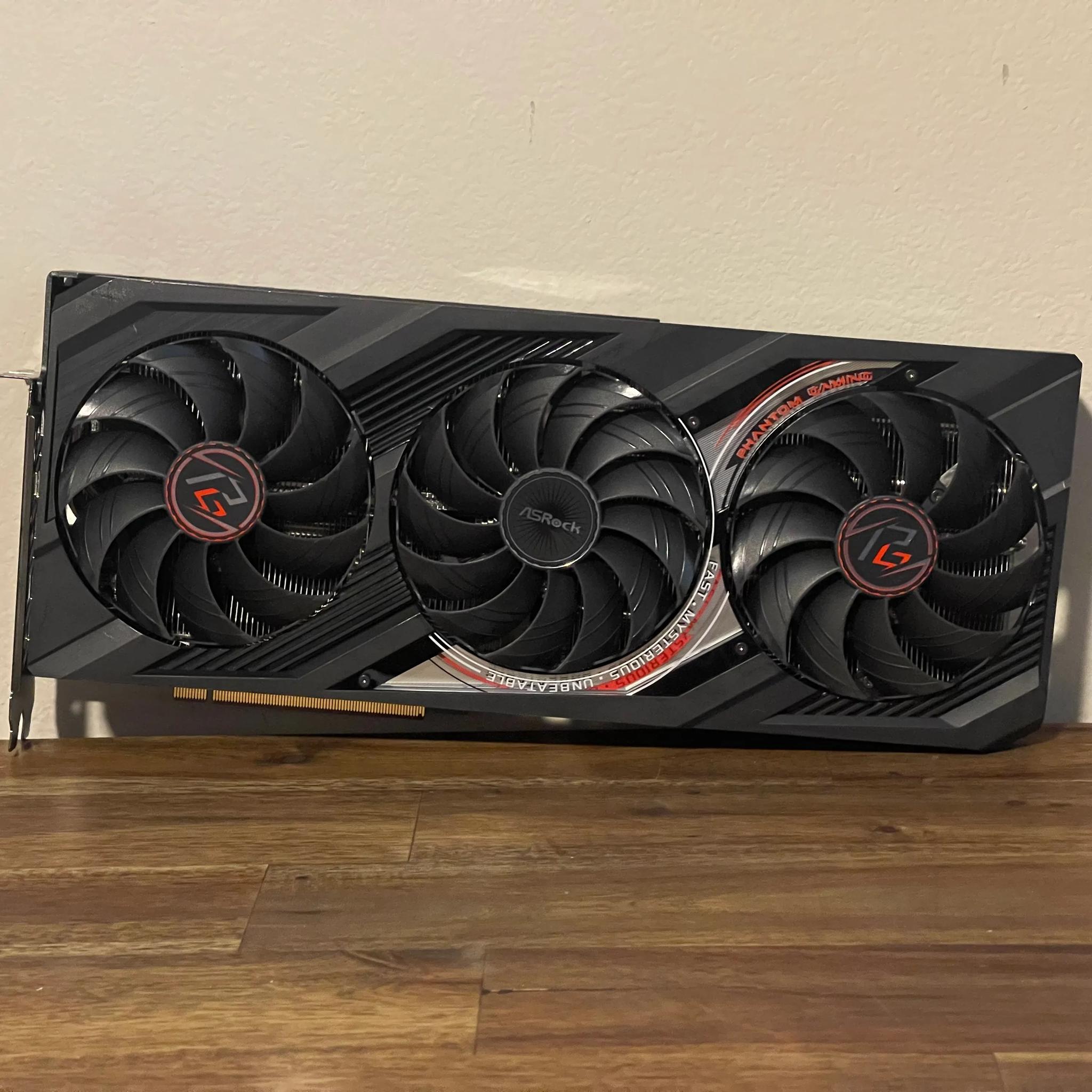 ASRock AMD Radeon™ RX 7900 XT Phantom Gaming 20GB OC
