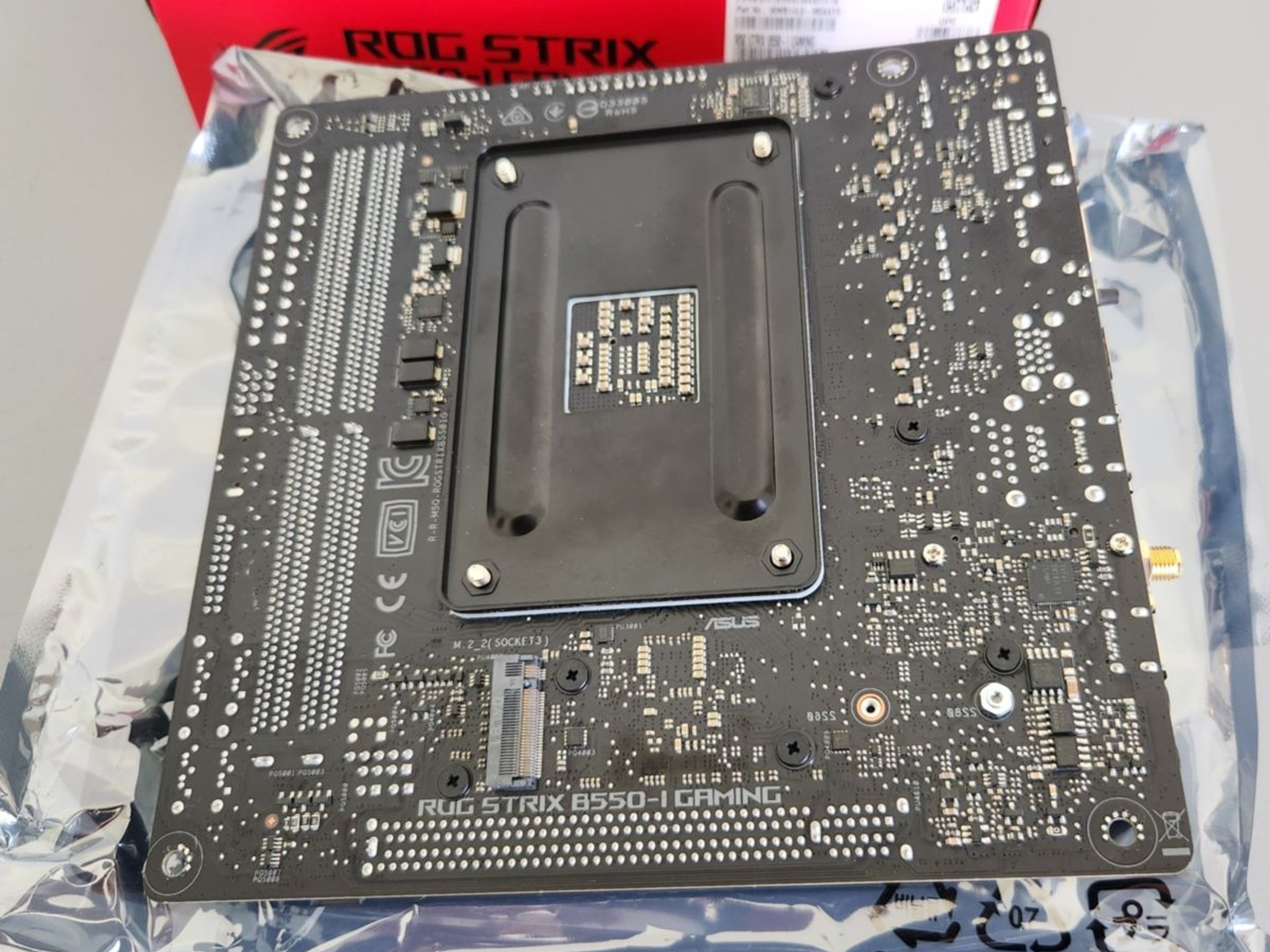 Asus ROG Strix B550-I Gaming, mITX AM4 WiFi6