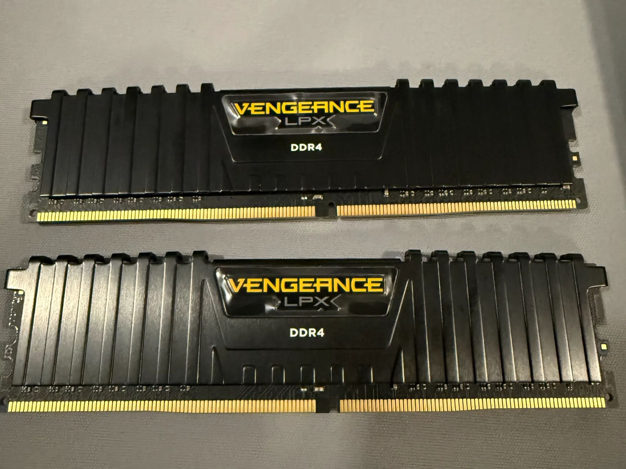 Corsair Vengeance LPX DDR4-3600 16GB (2x8)