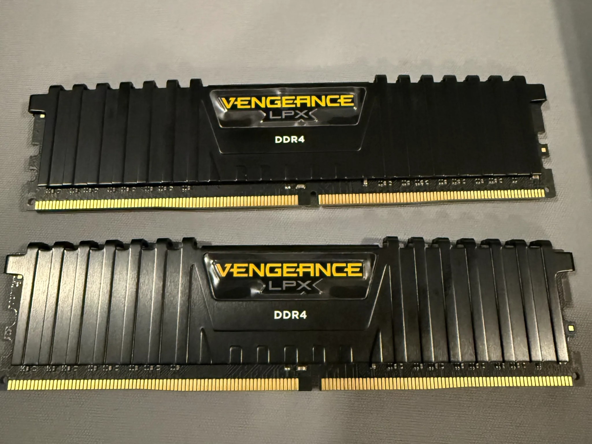 Corsair Vengeance LPX DDR4-3600 16GB (2x8)