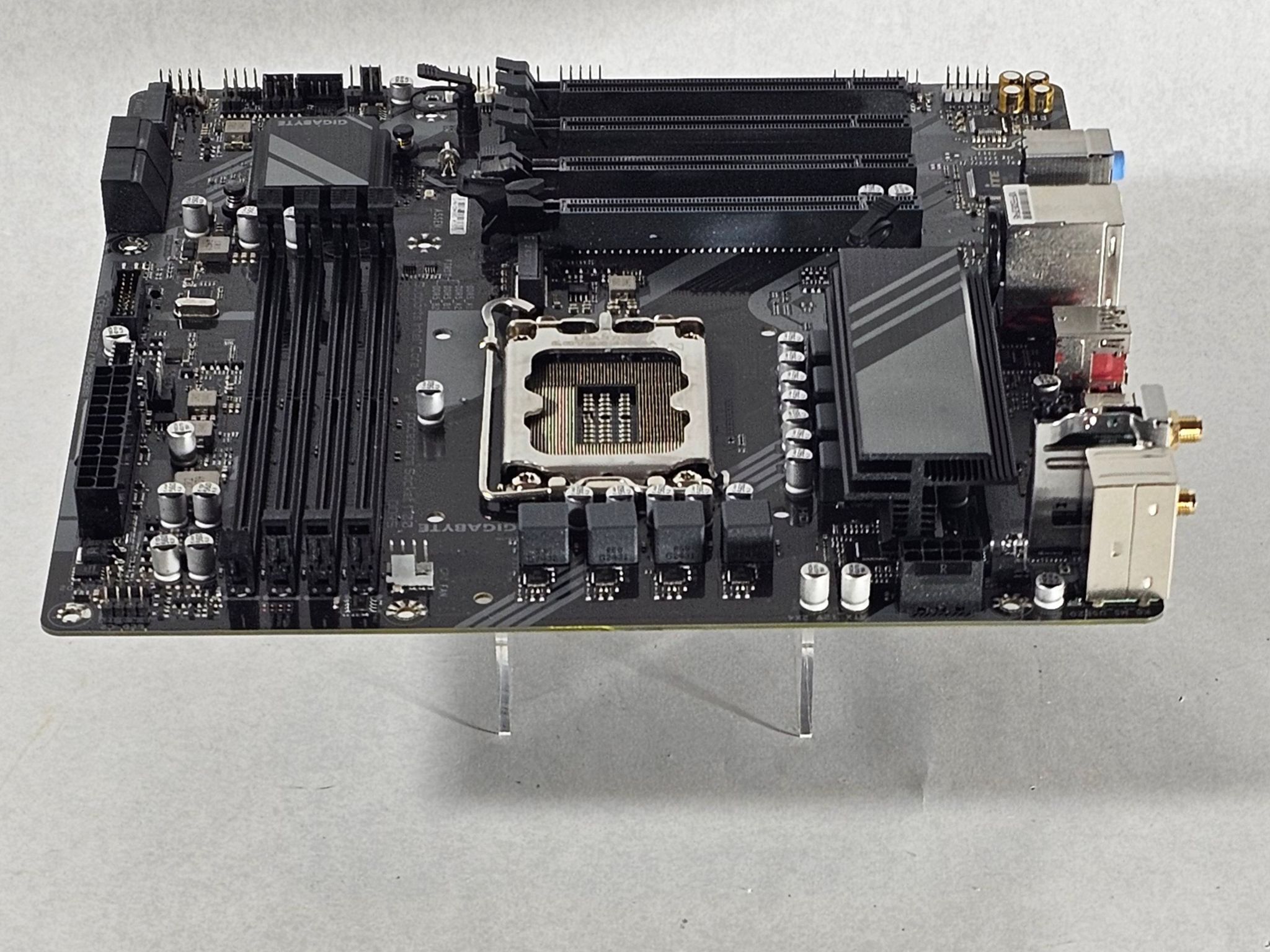 Gigabyte B760M C V2 LGA1700 DDR5 mATX Motherboard