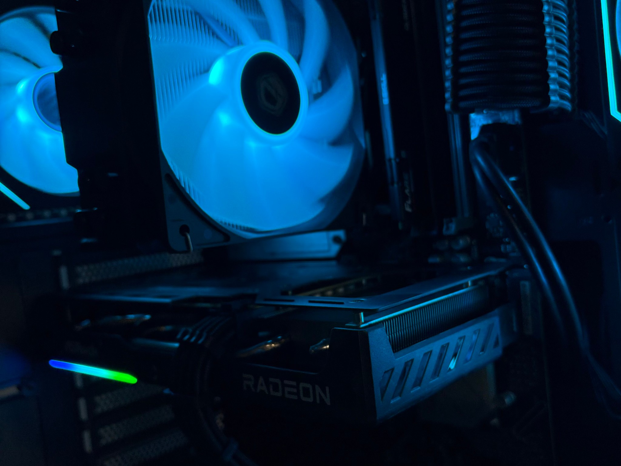 1440p Streaming/Gaming PC|RX 9060XT 16GB|Ryzen 5 7600x|1 TB M.2 SSD