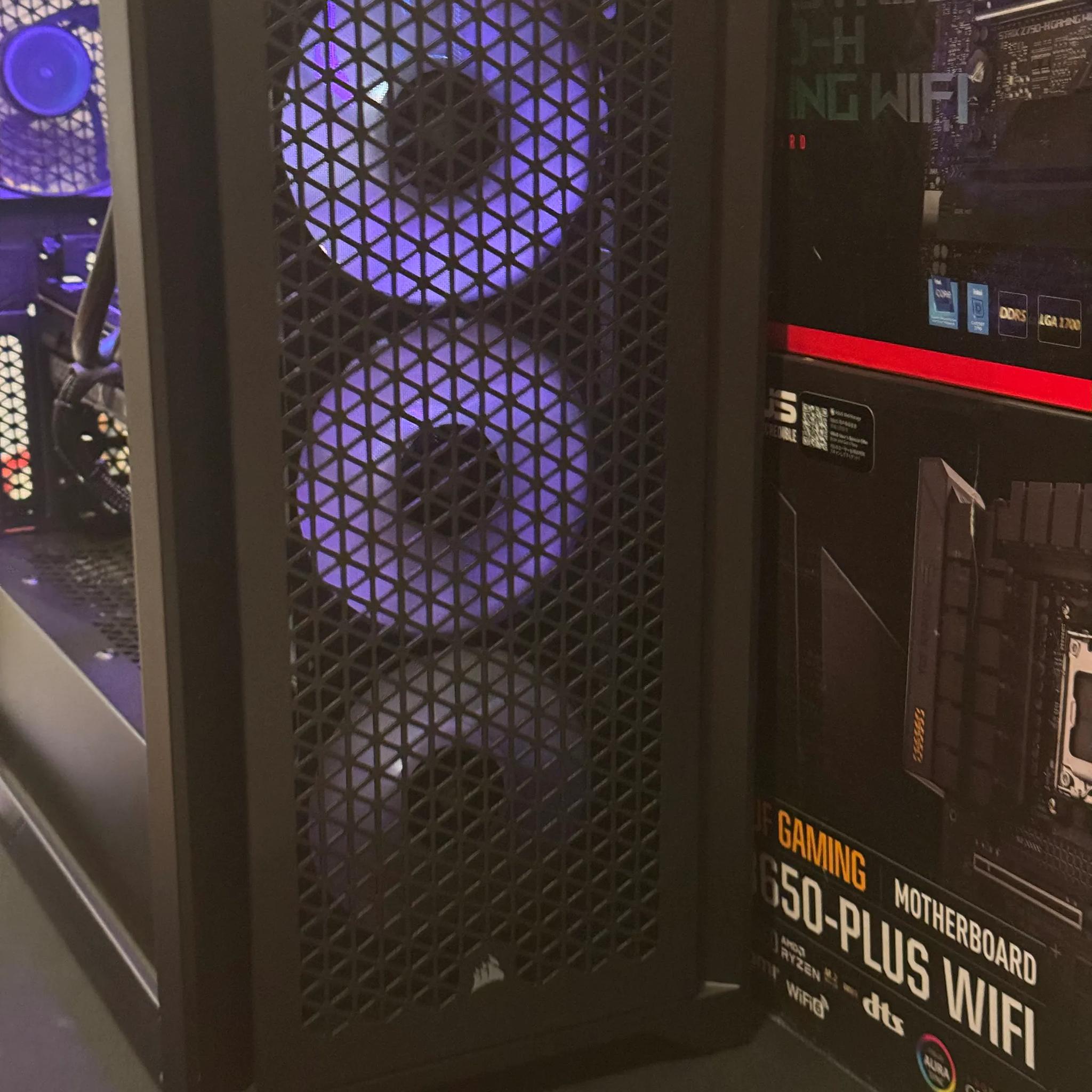(New) Ryzen 7700x/4070ti gaming editing streaming pc