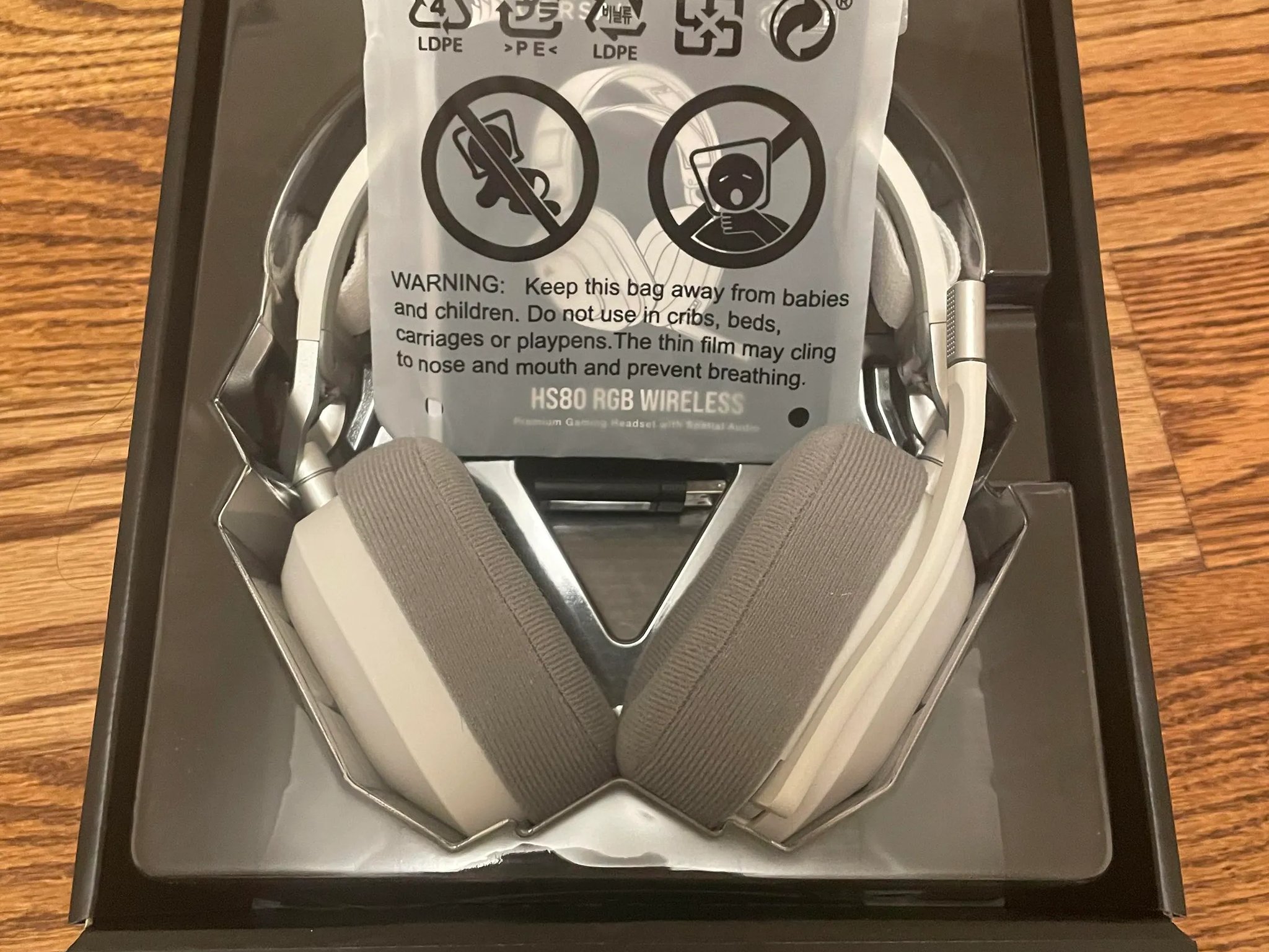 Like New Corsair HS80 RGB Wireless Gaming Headset