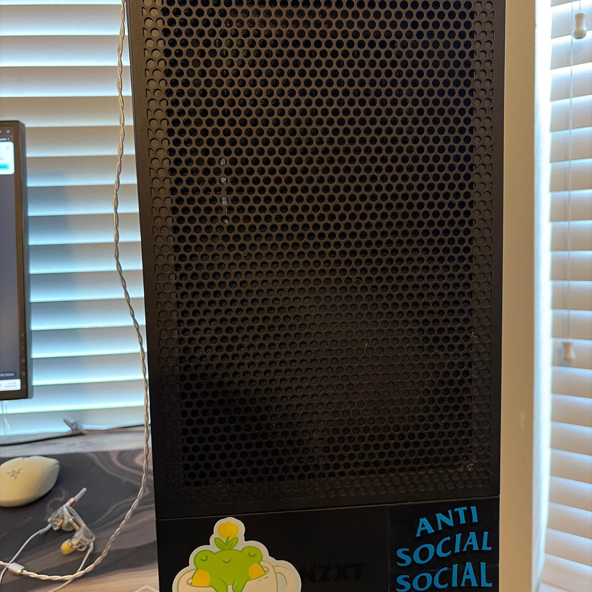Custom Gaming PC Build 4070 12 gb 32 gb ddr 5