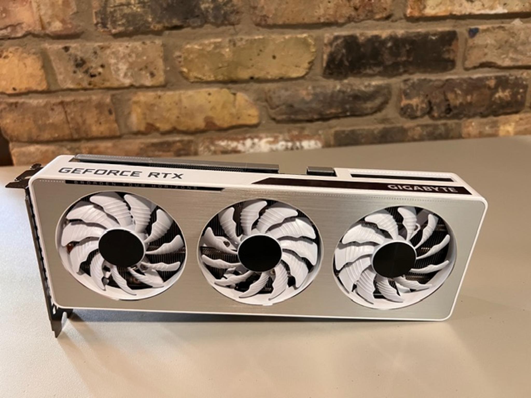 Gigabyte Vision GeForce RTX 3060 12GB not working properly