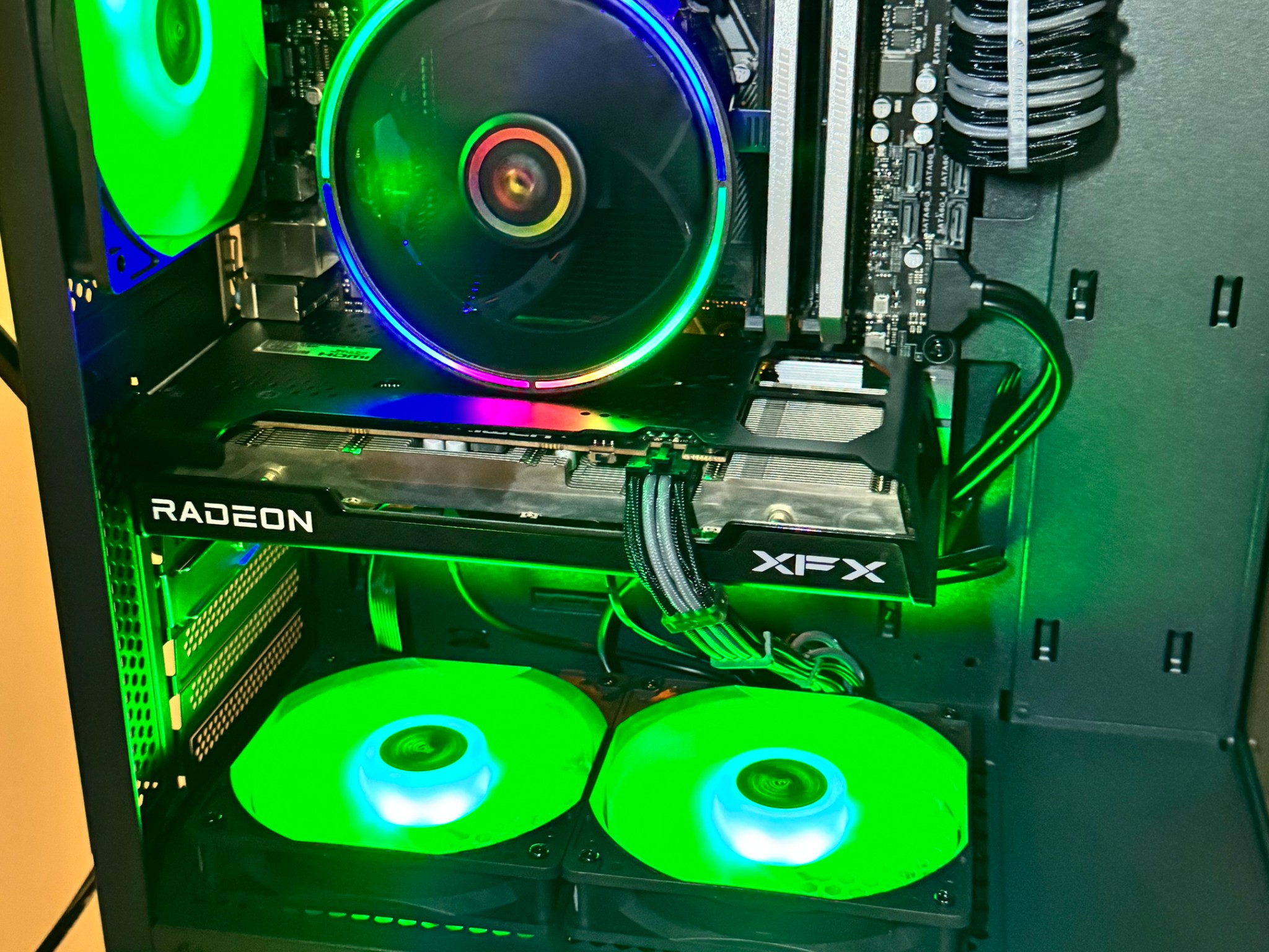 Great i7 32 GB RX 6600 Gaming System
